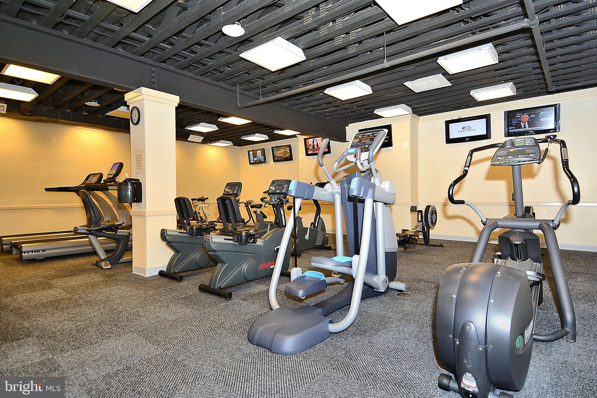 KINGSTOWNE - Residential