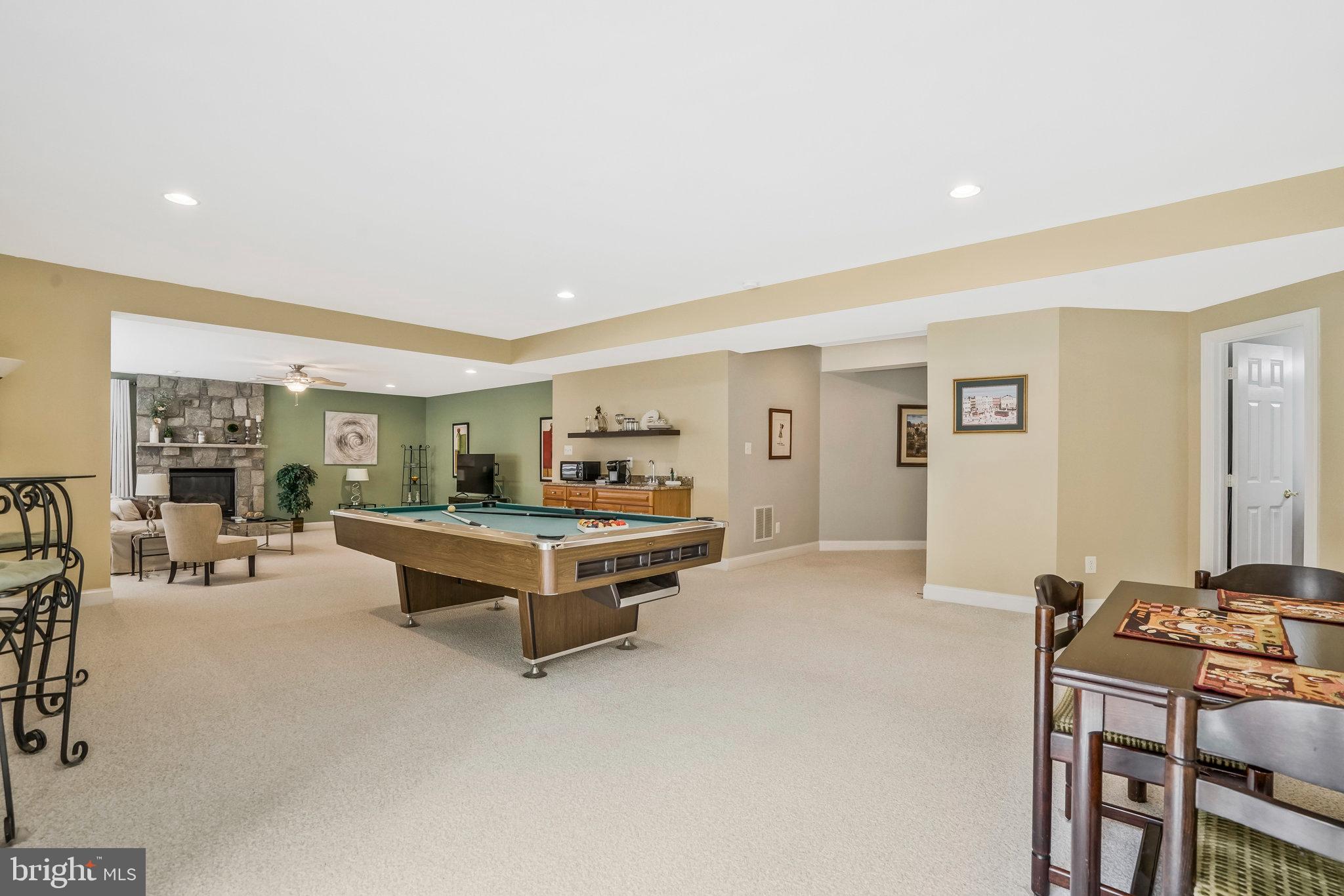 KINGSTOWNE - Residential