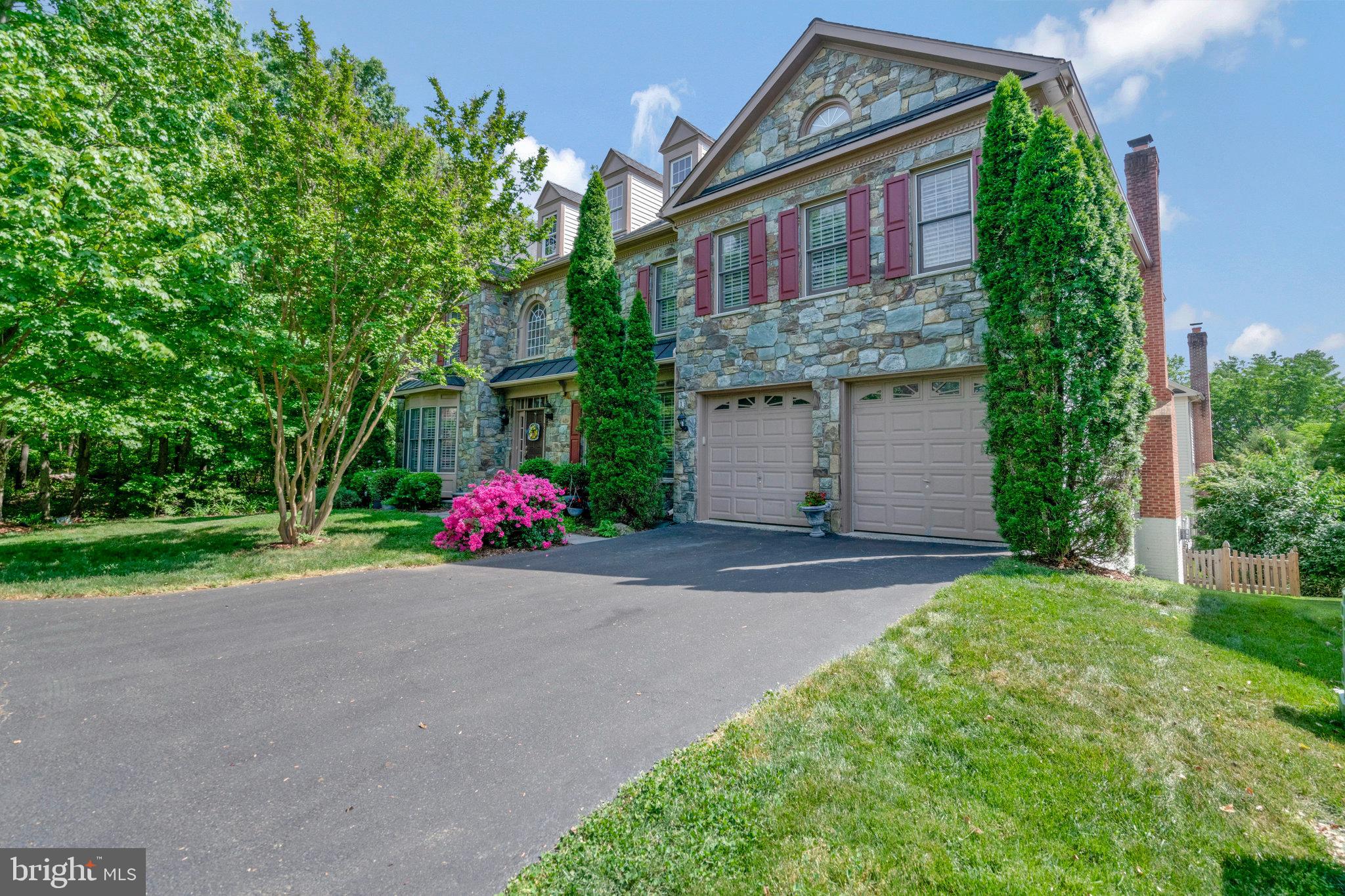 KINGSTOWNE - Residential