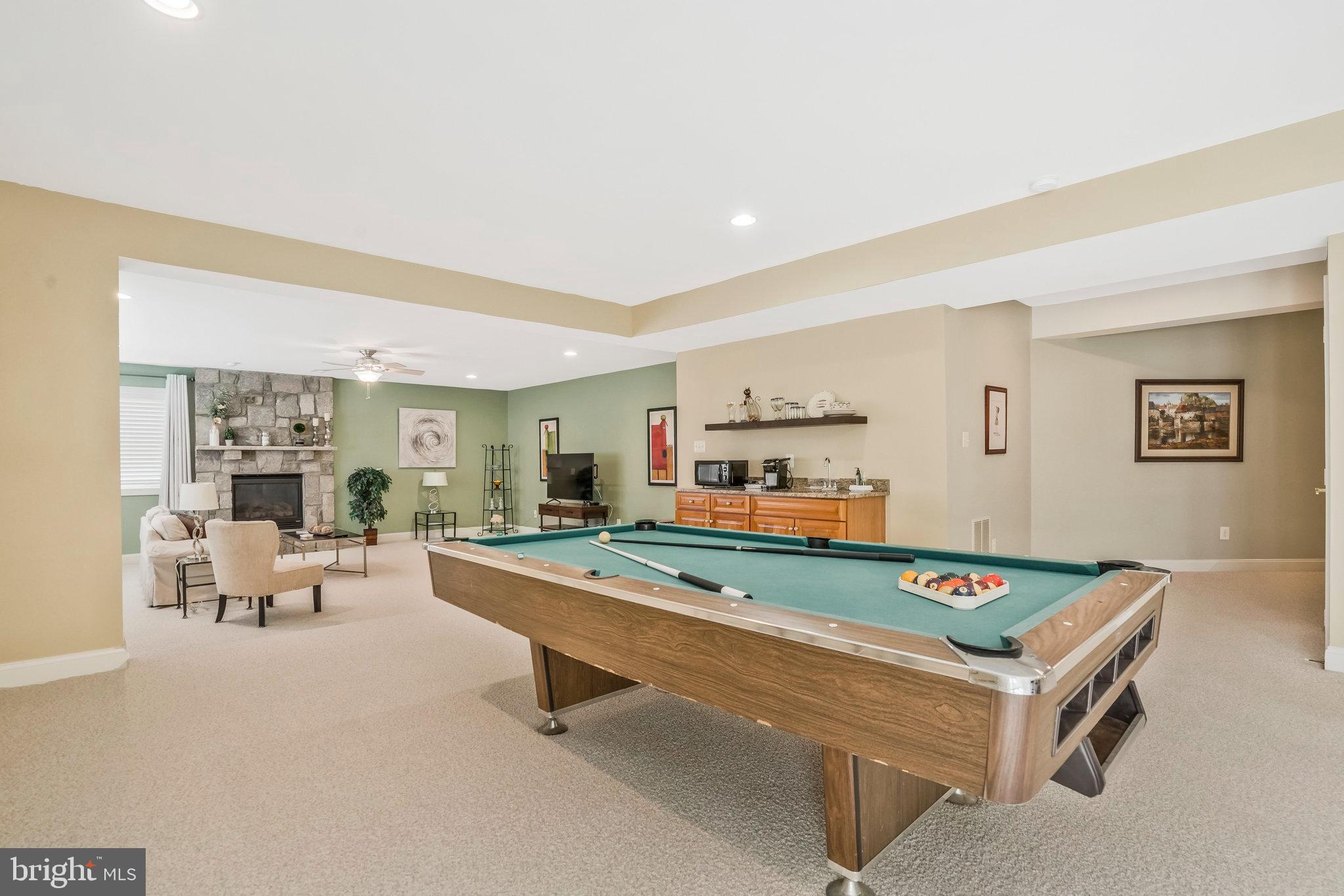 KINGSTOWNE - Residential