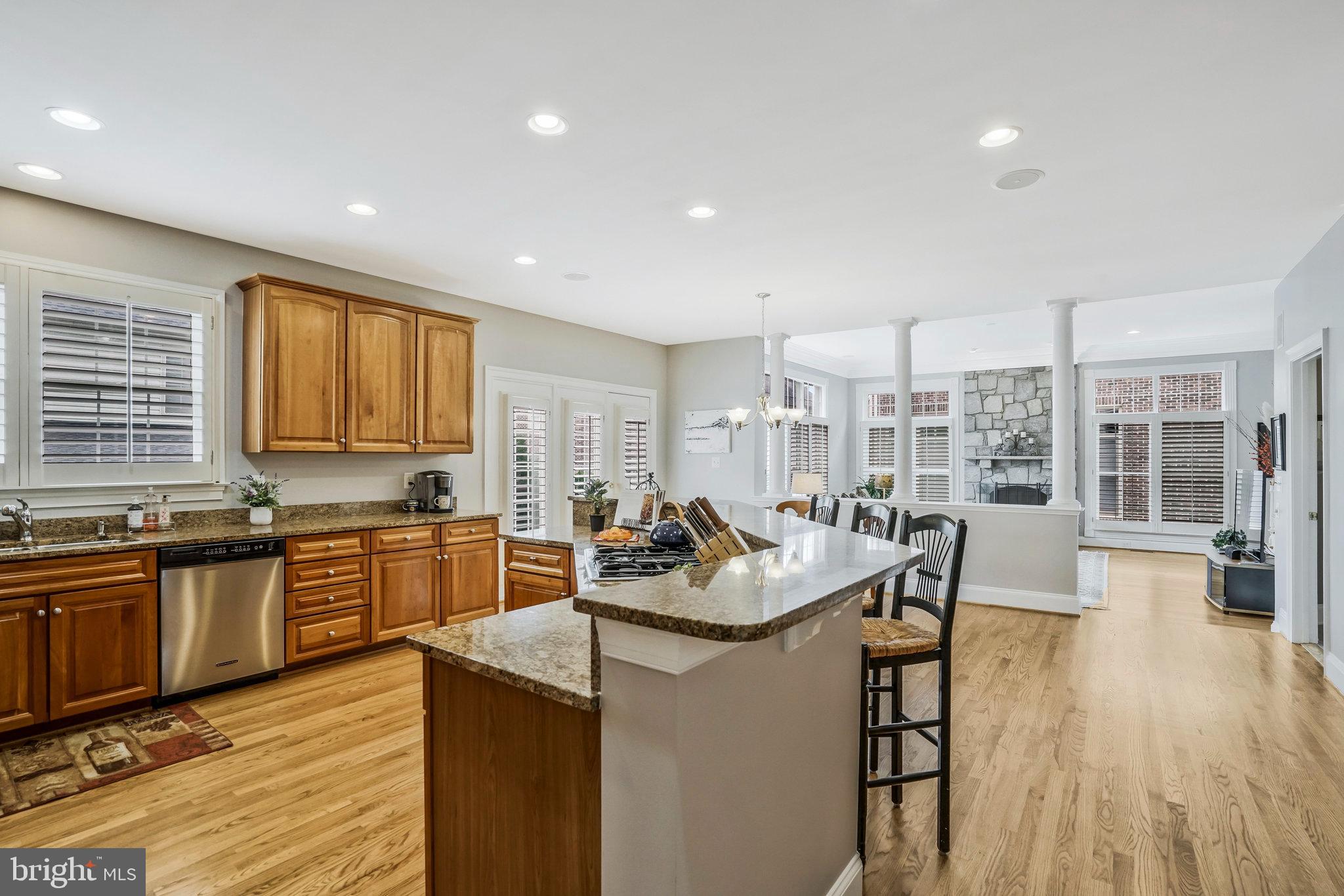 KINGSTOWNE - Residential