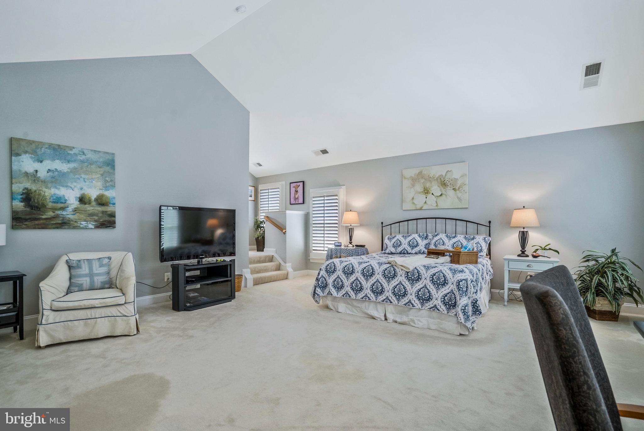 KINGSTOWNE - Residential