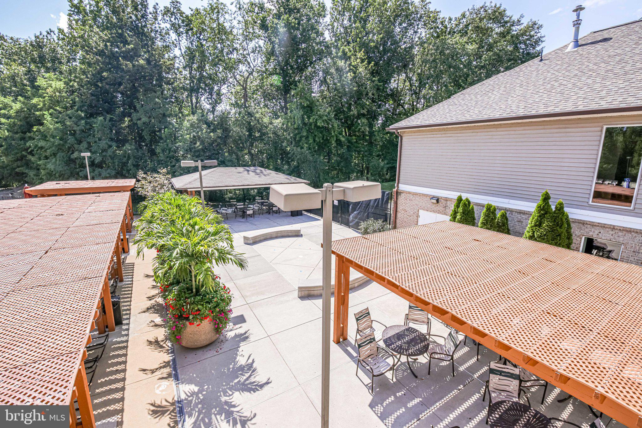 KINGSTOWNE - Residential