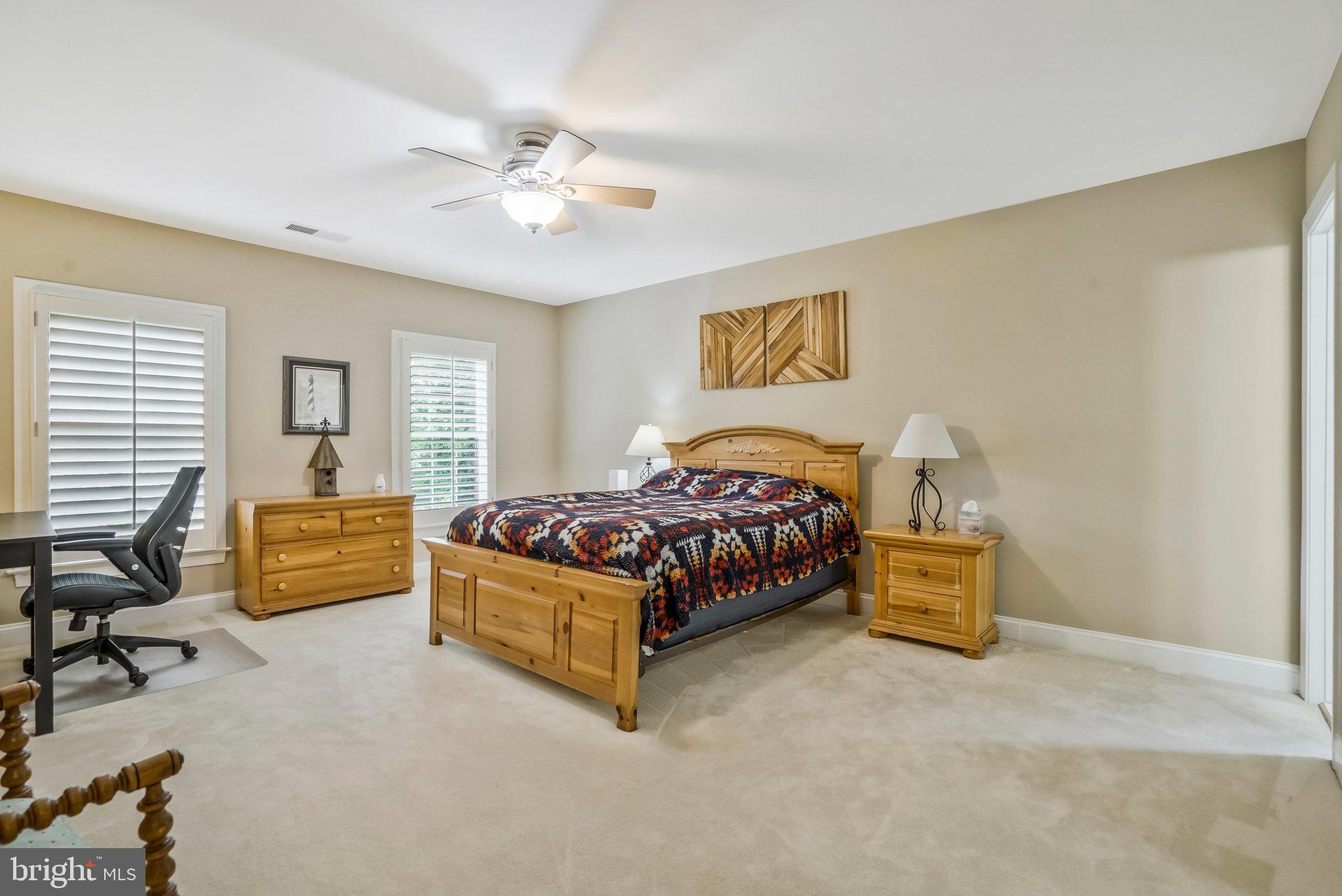 KINGSTOWNE - Residential