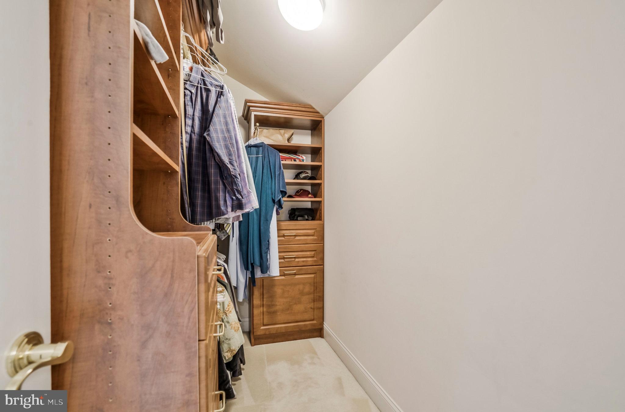 KINGSTOWNE - Residential