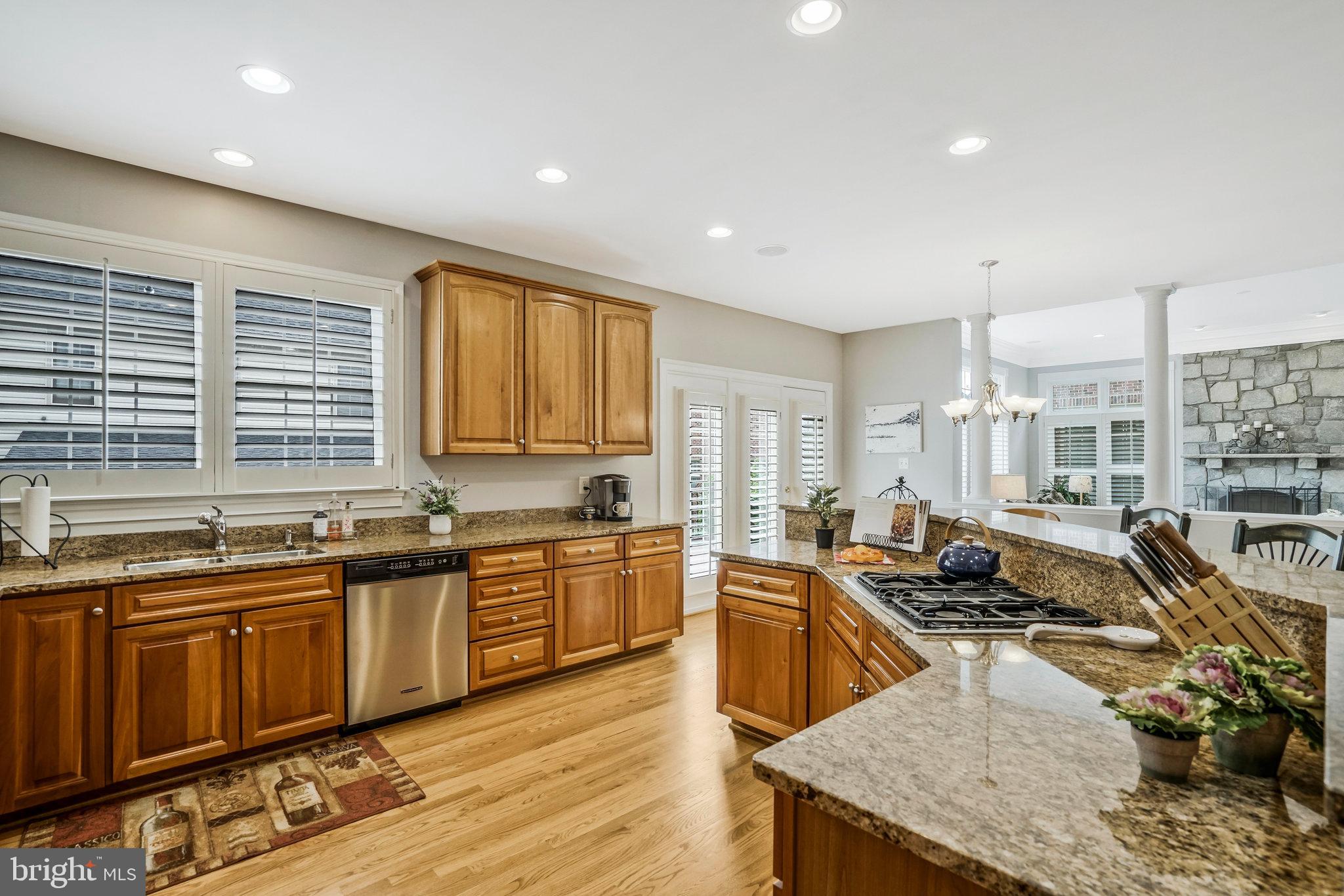 KINGSTOWNE - Residential