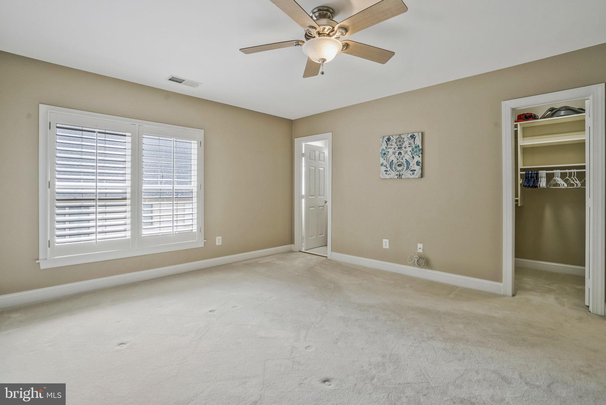 KINGSTOWNE - Residential