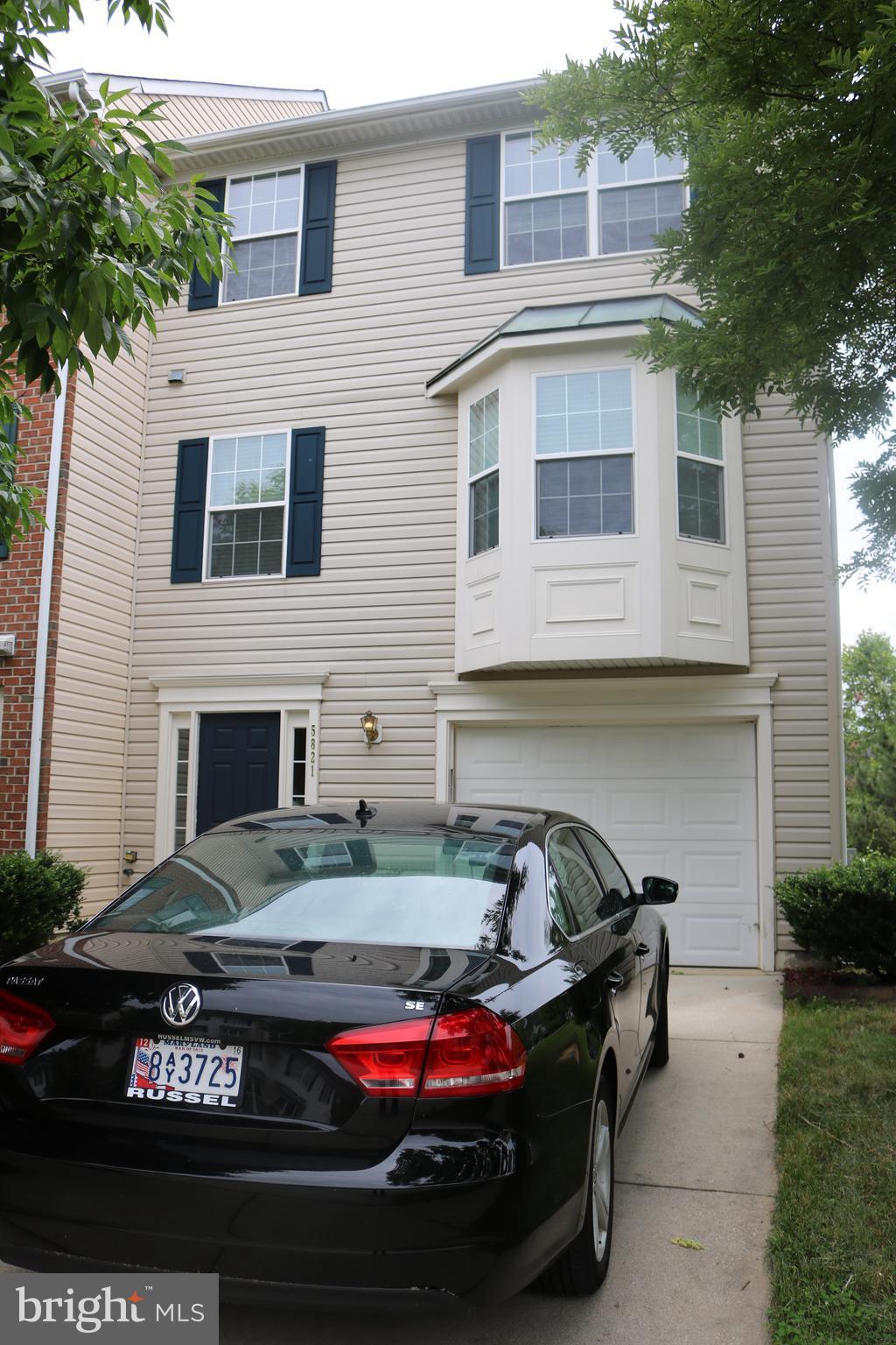 SHADY OAKS - Residential Lease