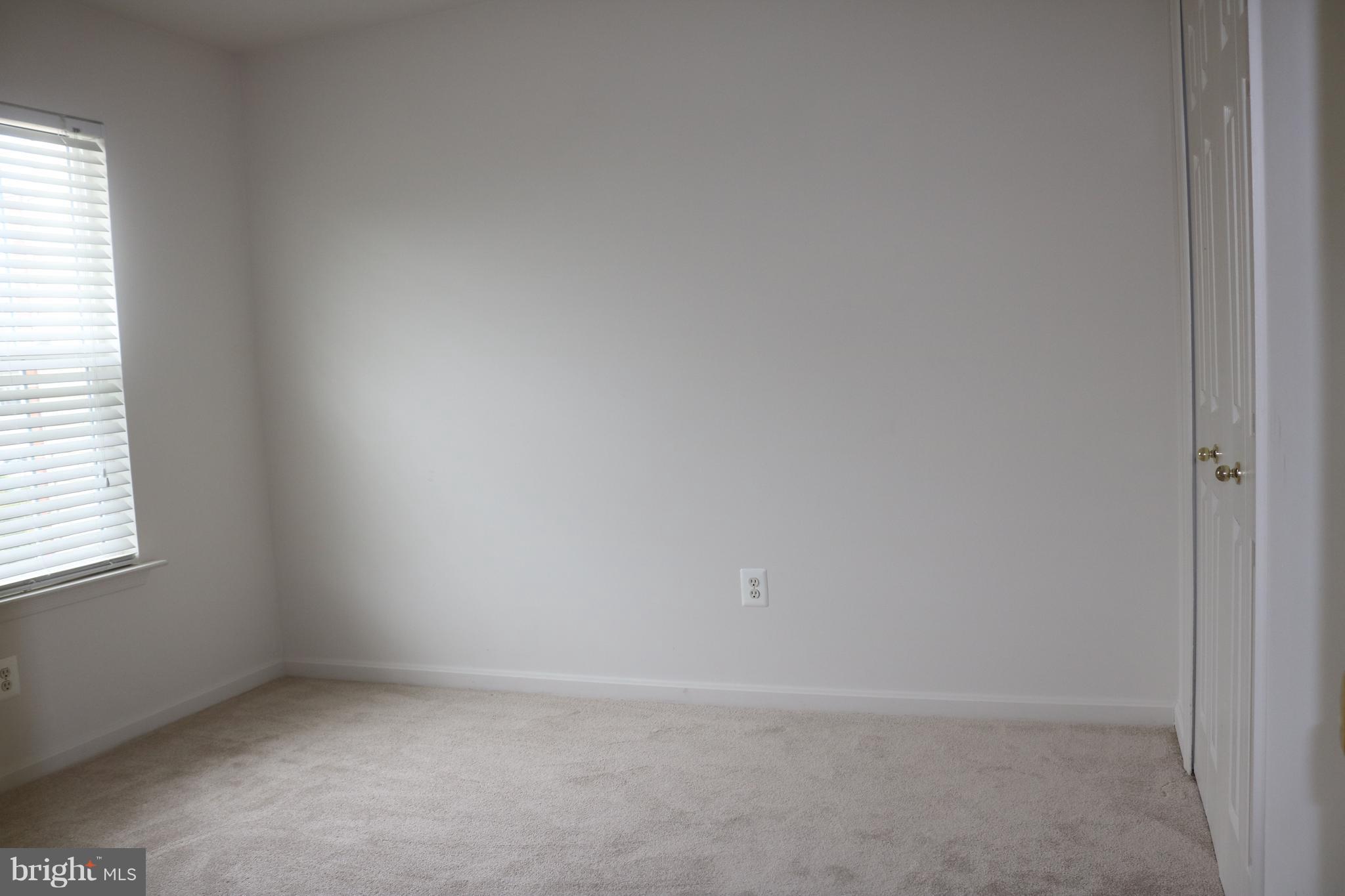 SHADY OAKS - Residential Lease