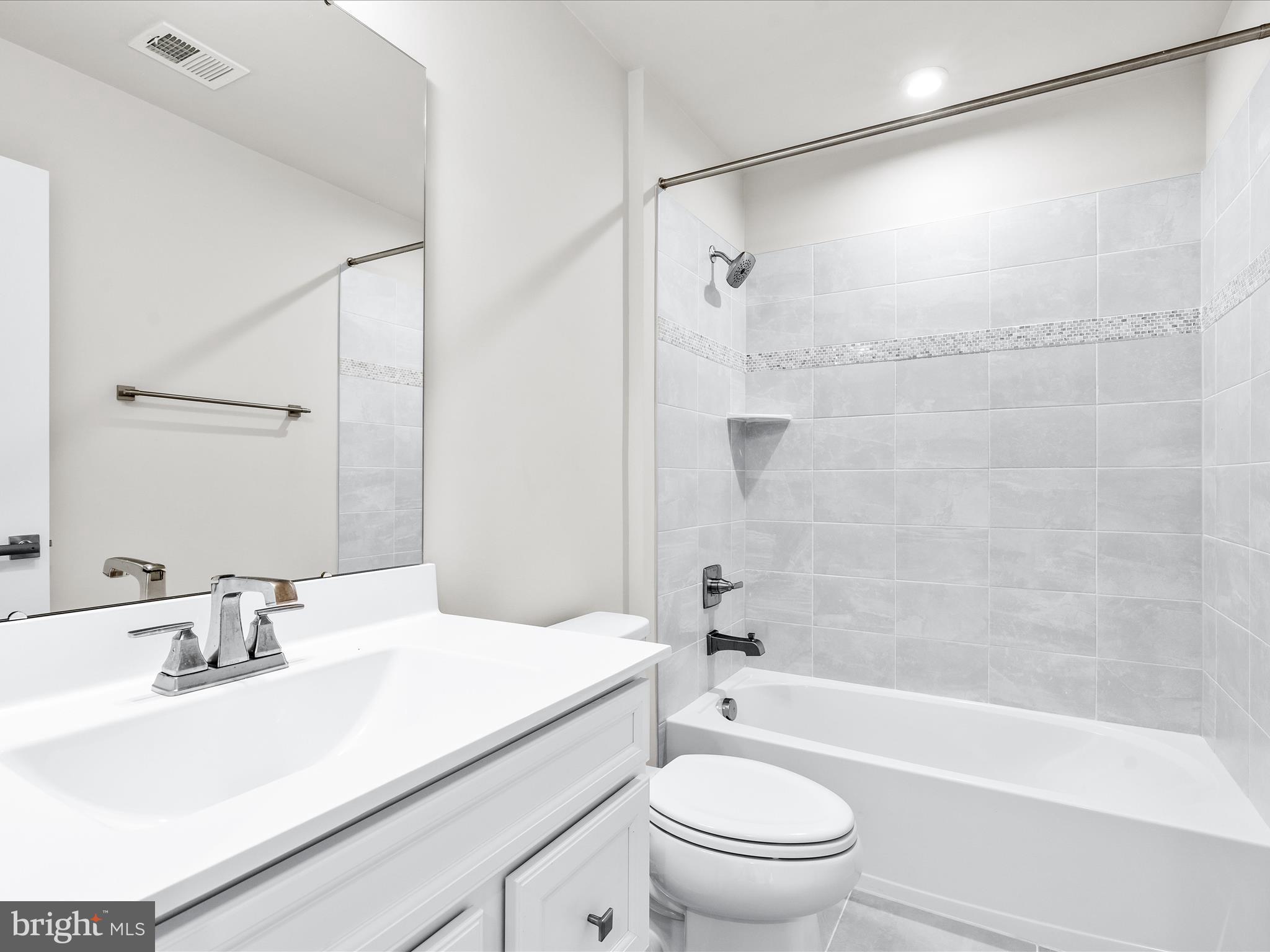 ARCADIA SPRINGS - Residential