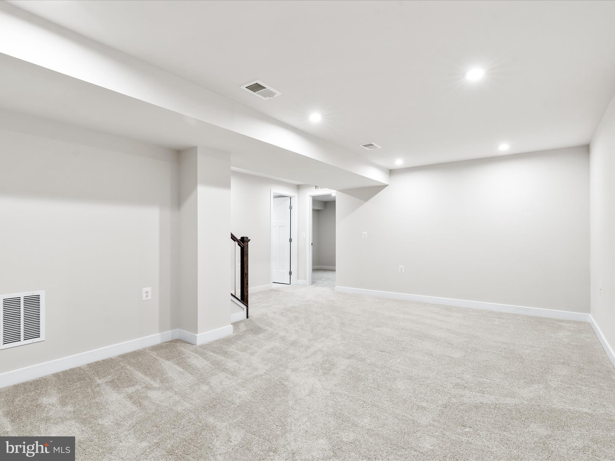 ARCADIA SPRINGS - Residential