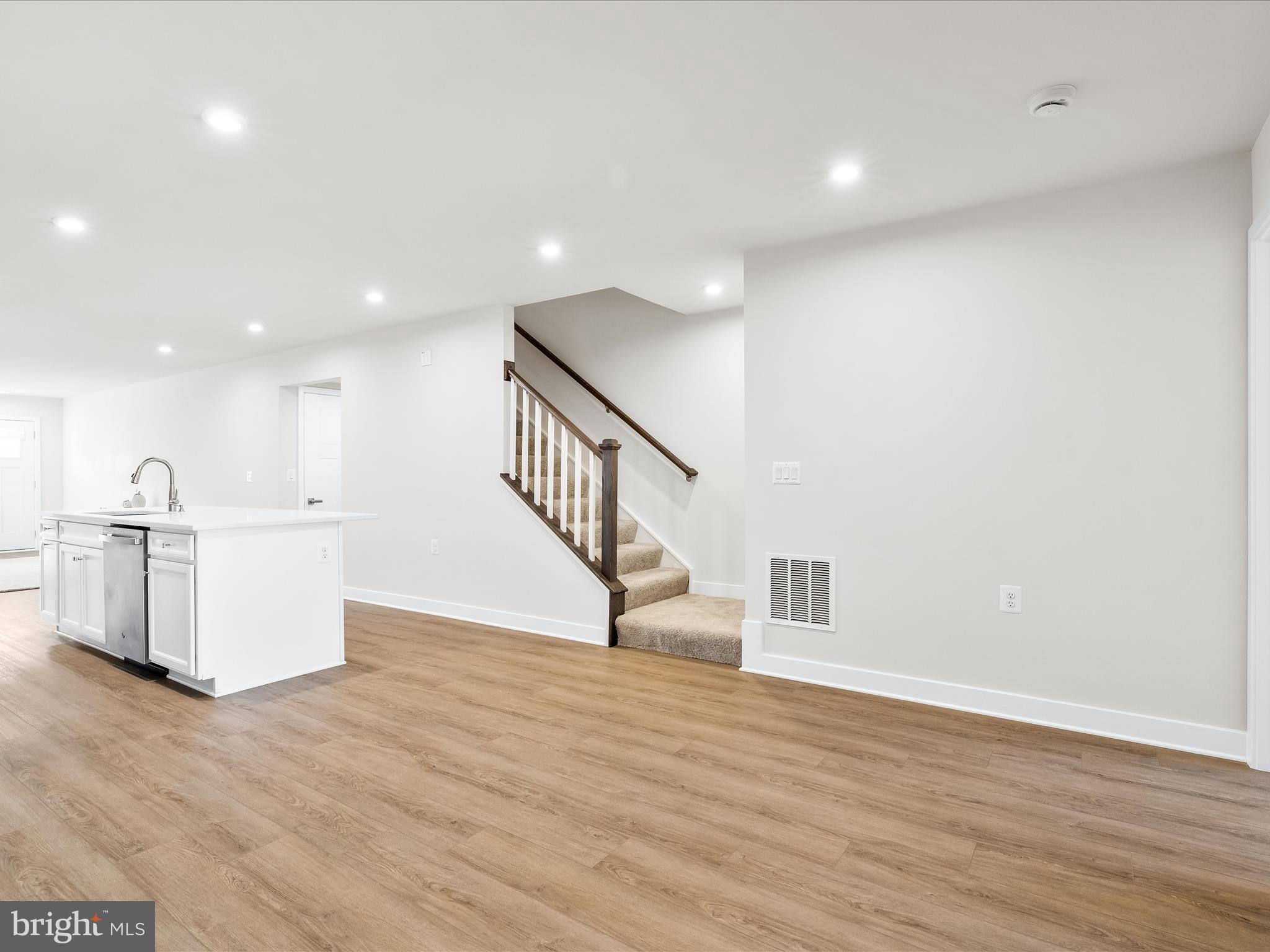 ARCADIA SPRINGS - Residential