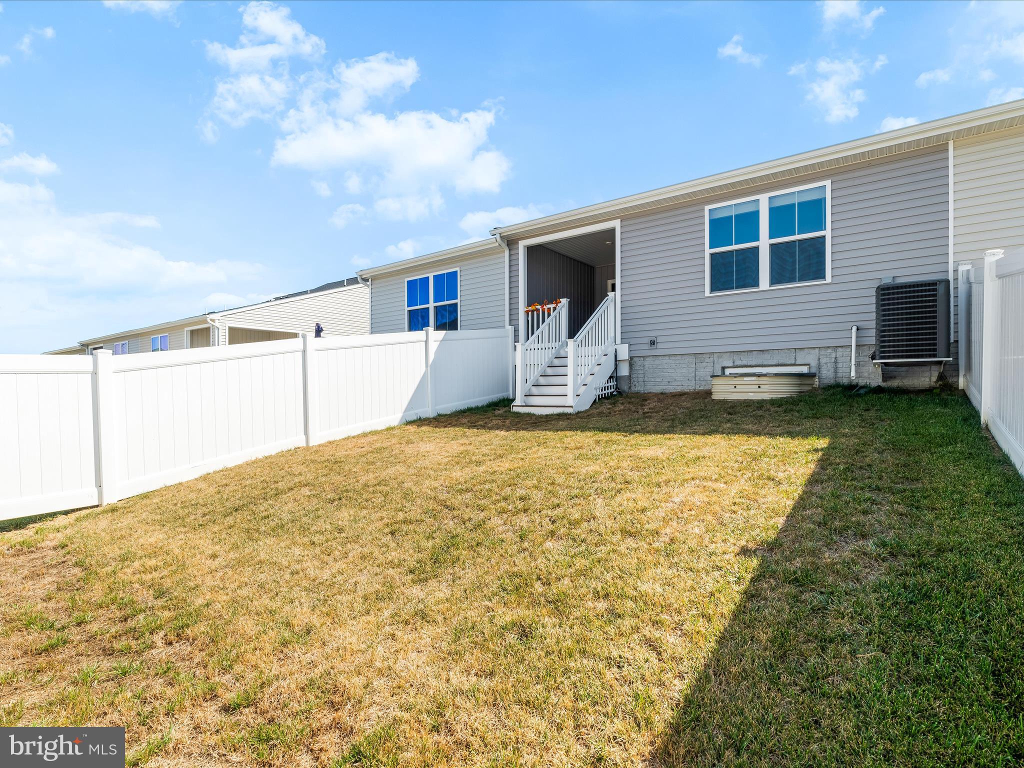 ARCADIA SPRINGS - Residential