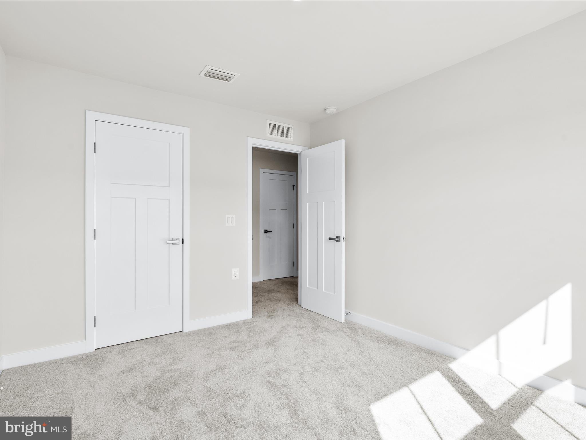 ARCADIA SPRINGS - Residential