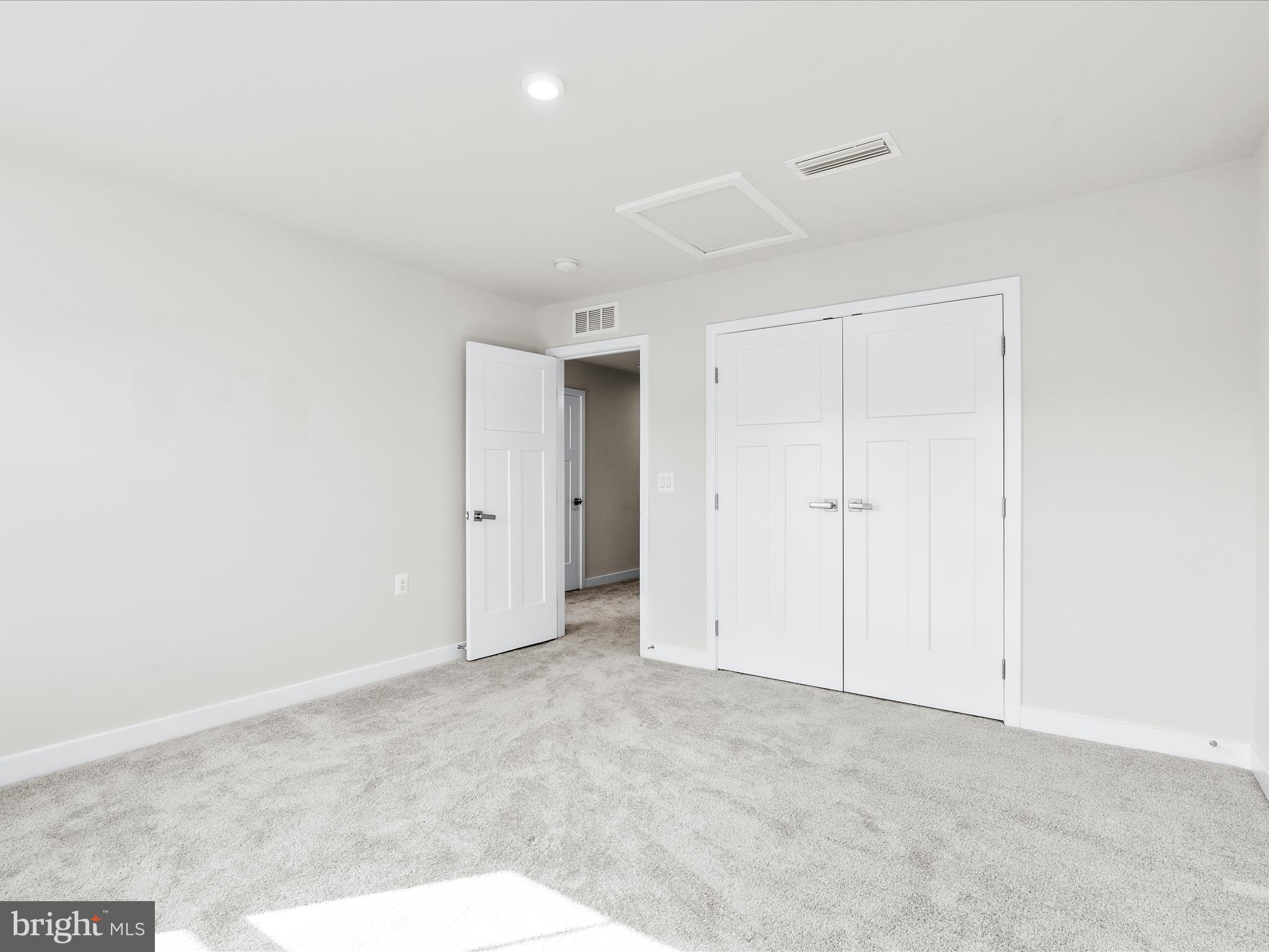 ARCADIA SPRINGS - Residential