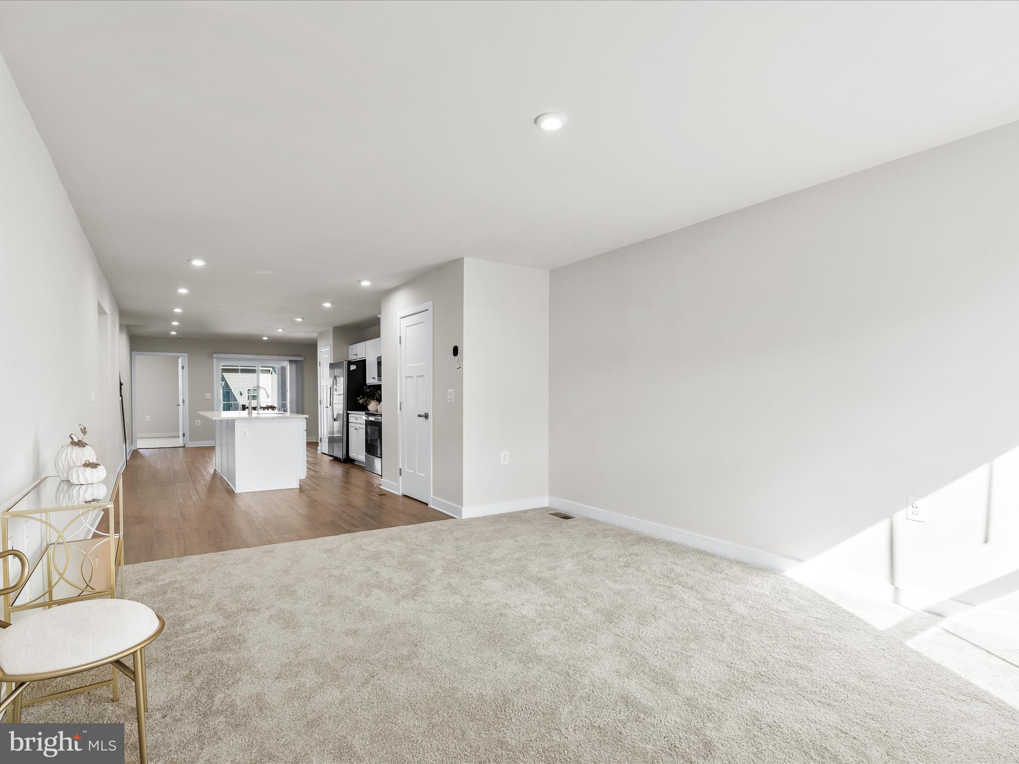 ARCADIA SPRINGS - Residential