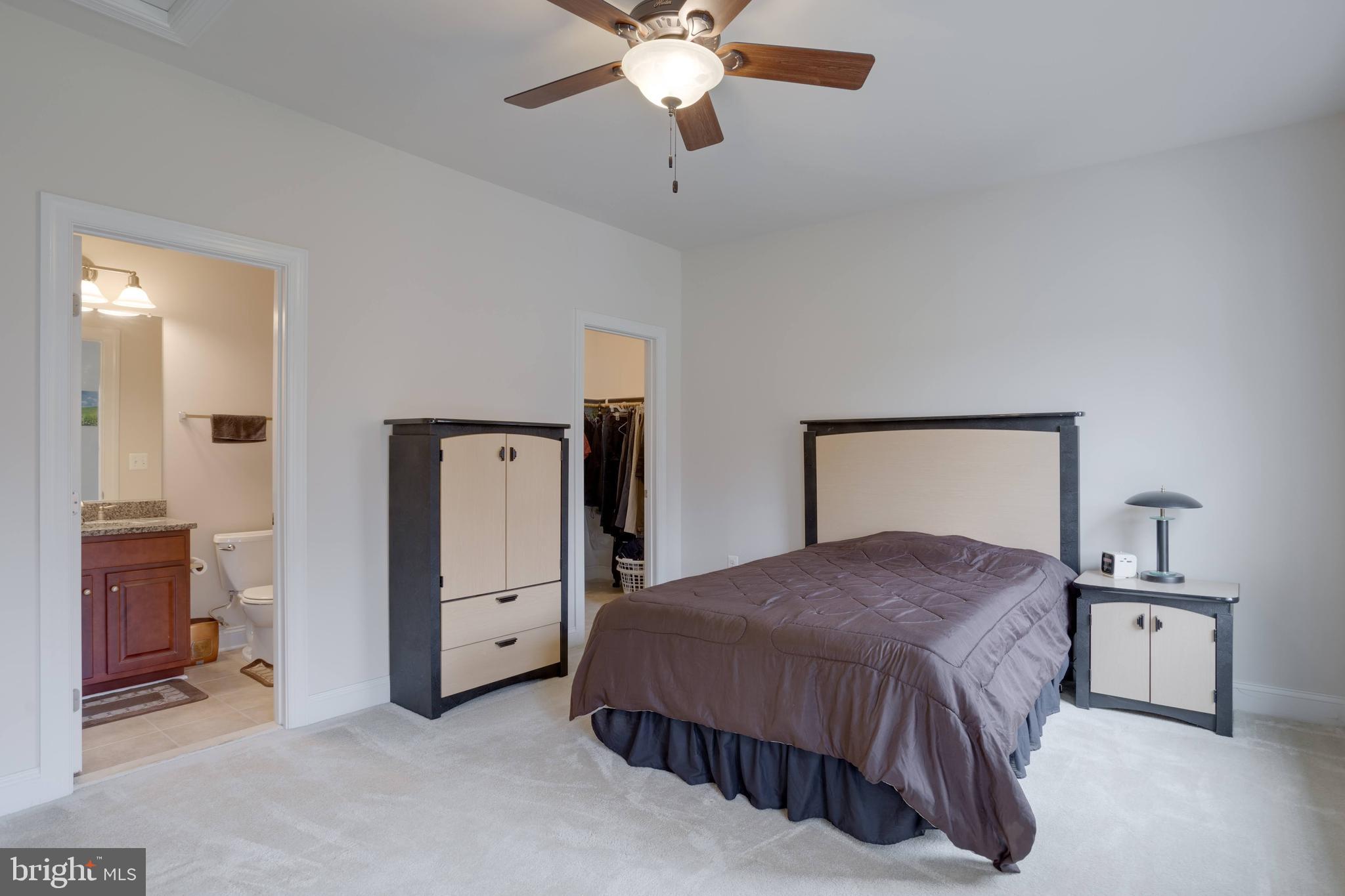 LINCOLN PARK - Residential