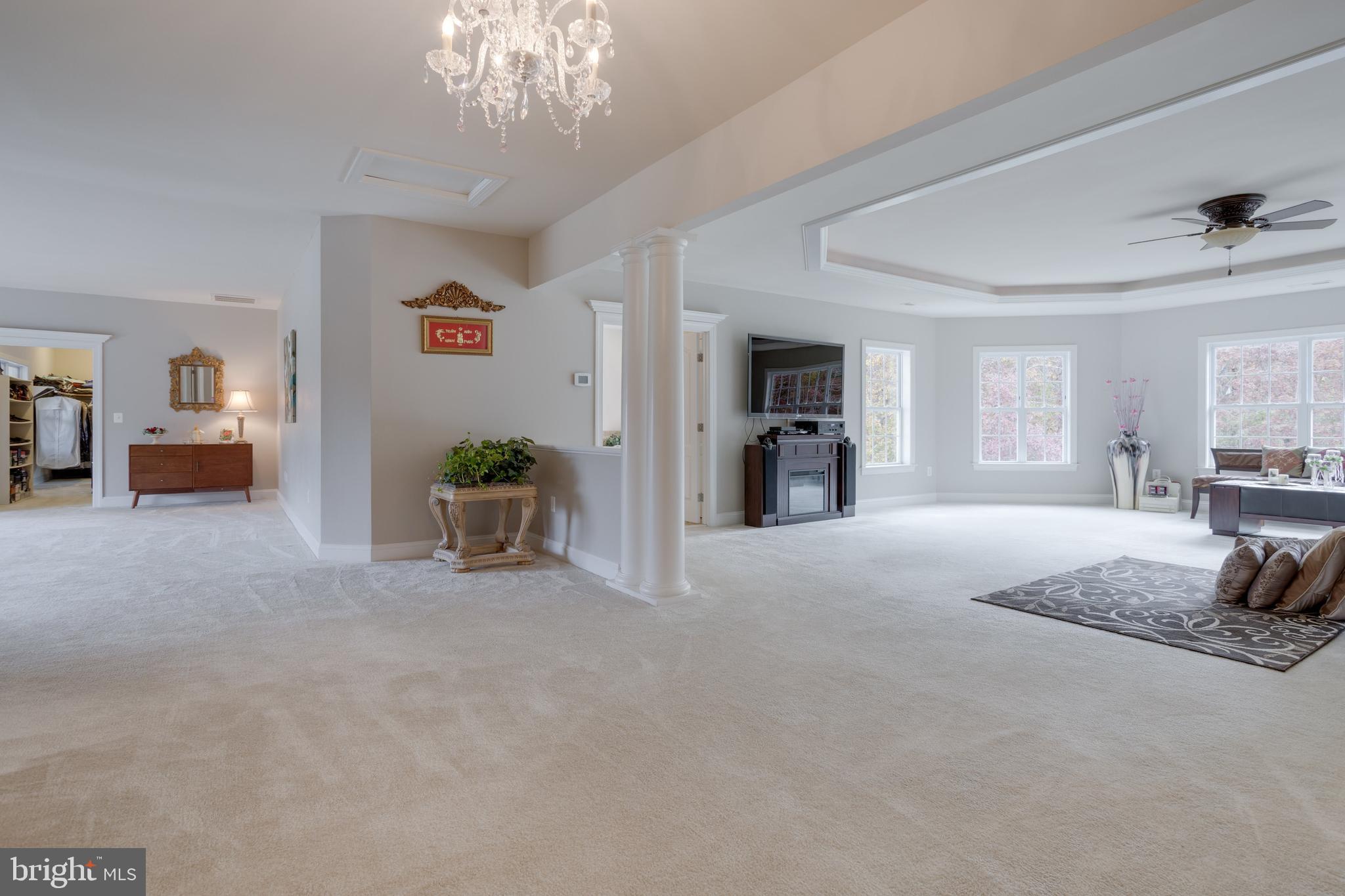 LINCOLN PARK - Residential