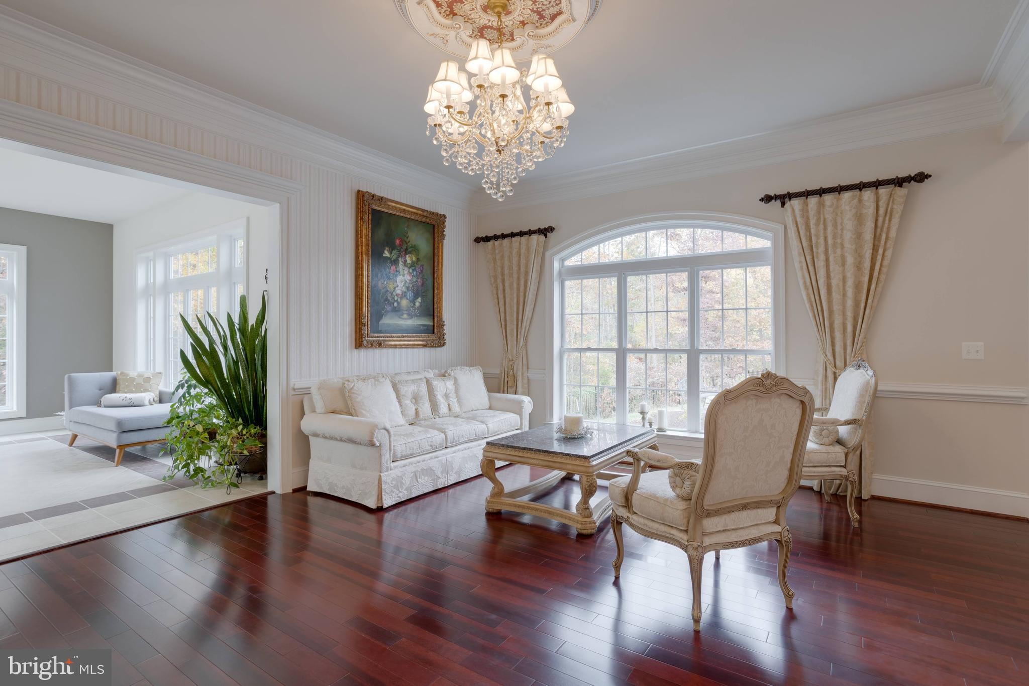 LINCOLN PARK - Residential