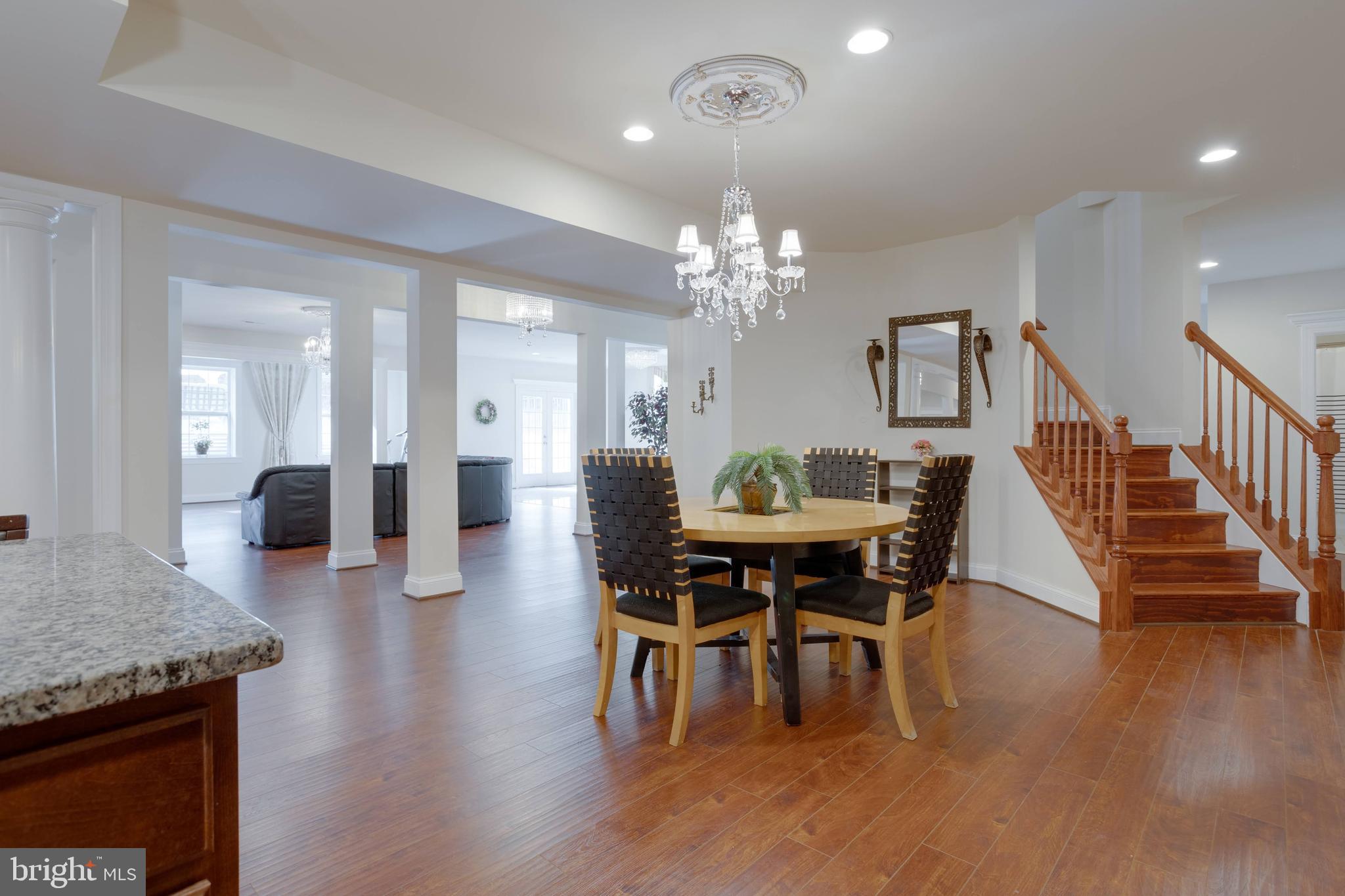 LINCOLN PARK - Residential