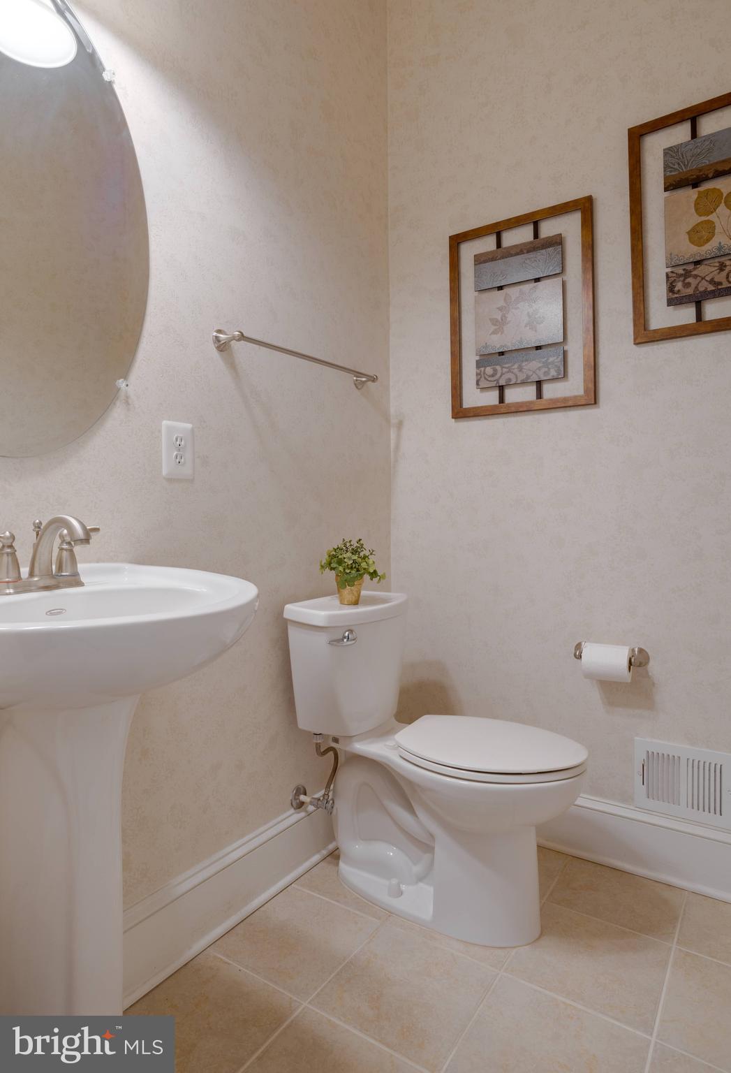 LINCOLN PARK - Residential