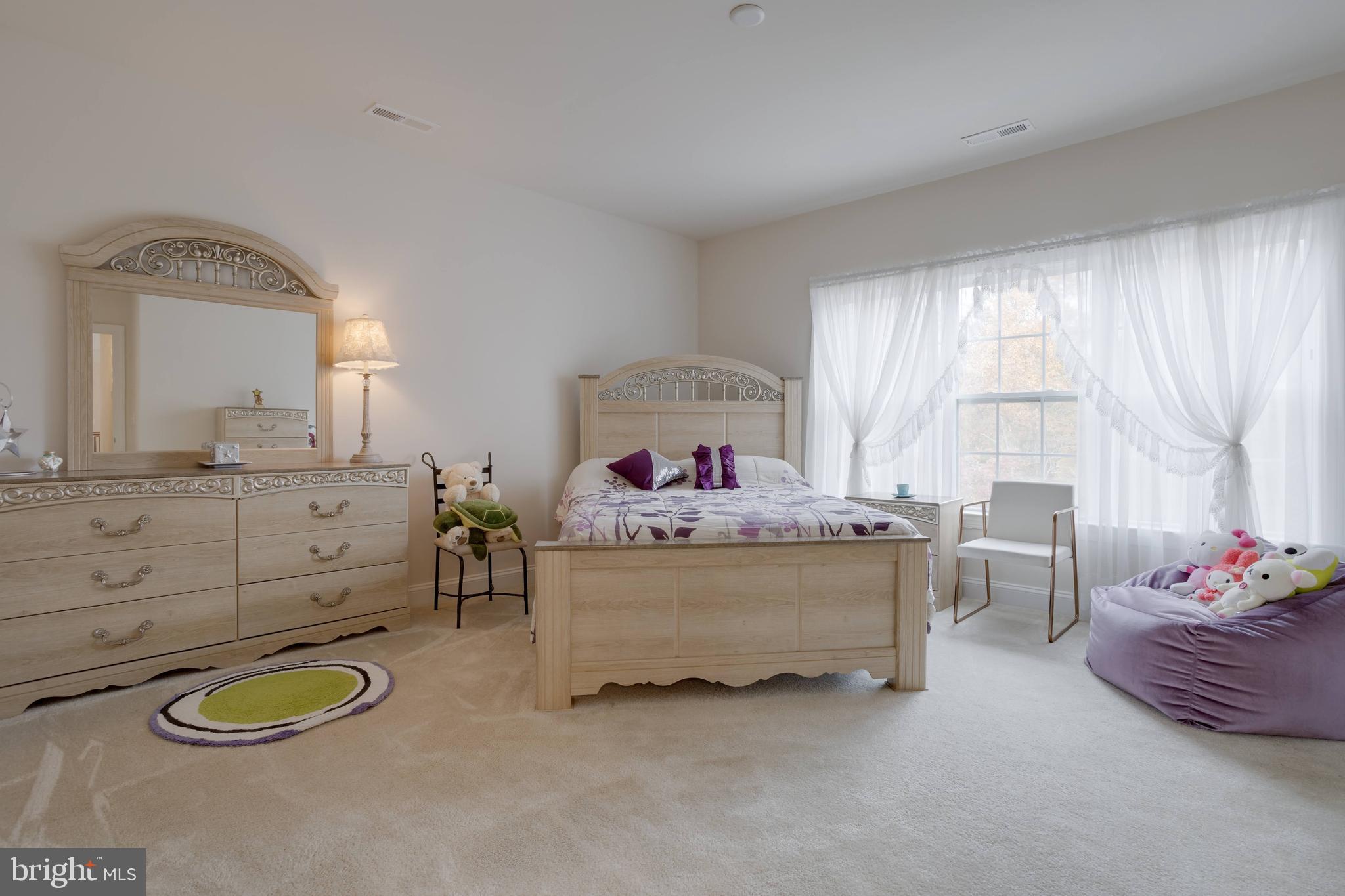 LINCOLN PARK - Residential