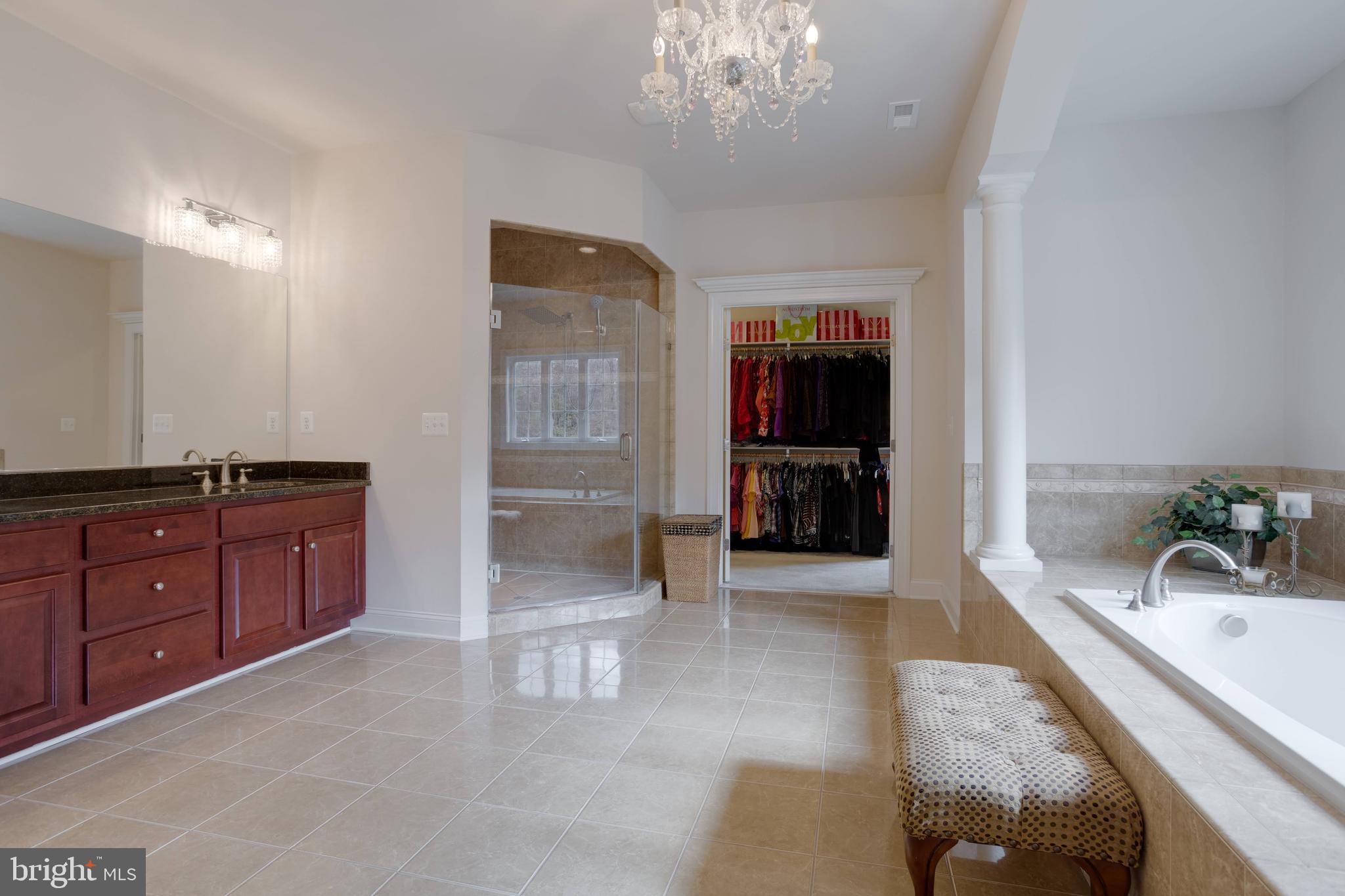 LINCOLN PARK - Residential