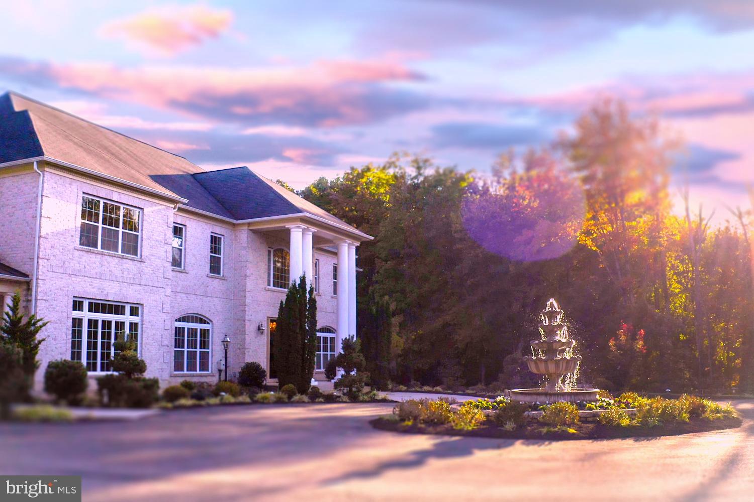 LINCOLN PARK - Residential