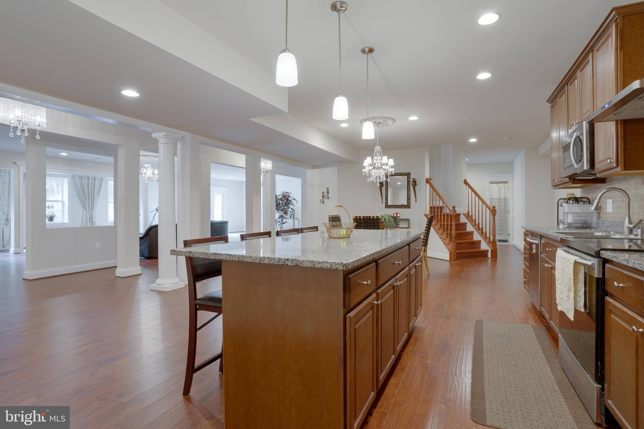 LINCOLN PARK - Residential