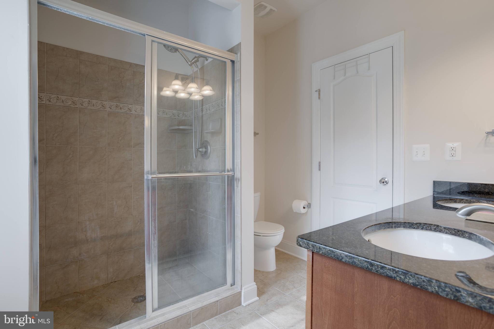 LINCOLN PARK - Residential