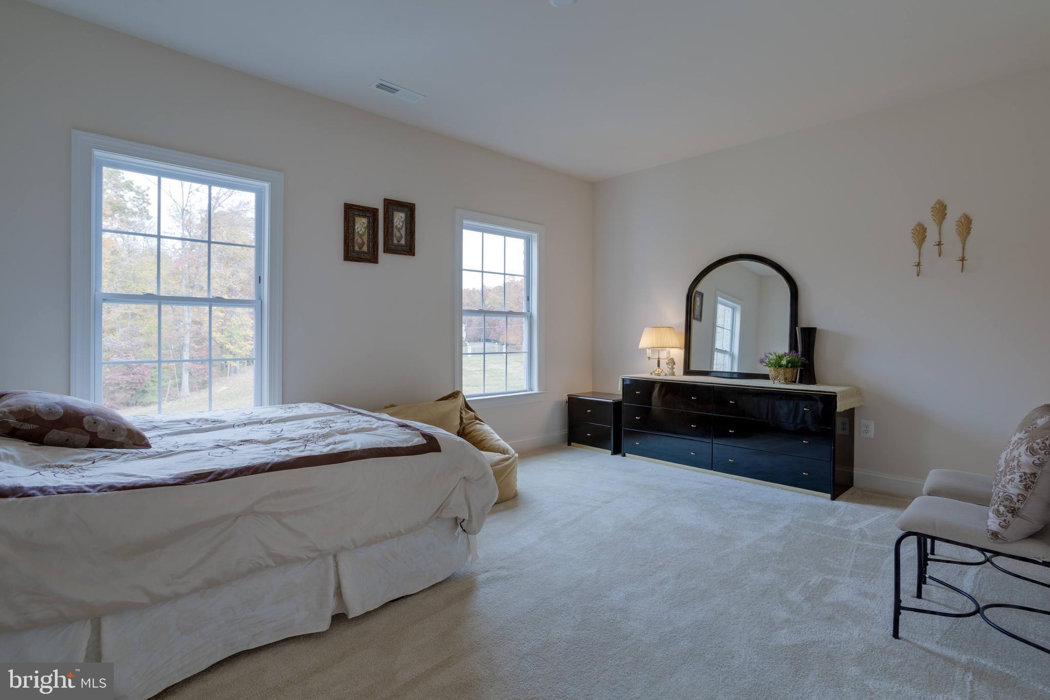 LINCOLN PARK - Residential