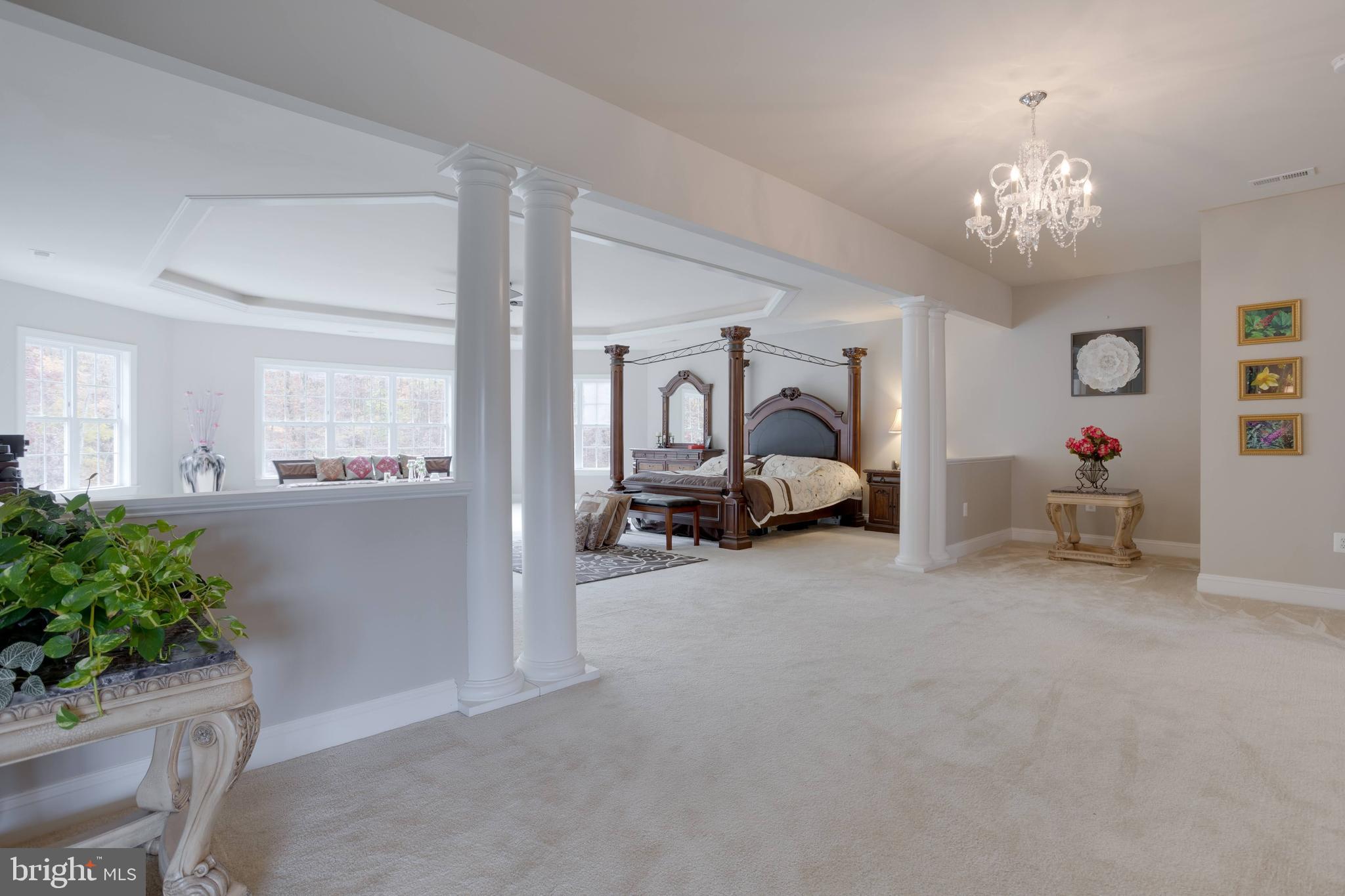 LINCOLN PARK - Residential