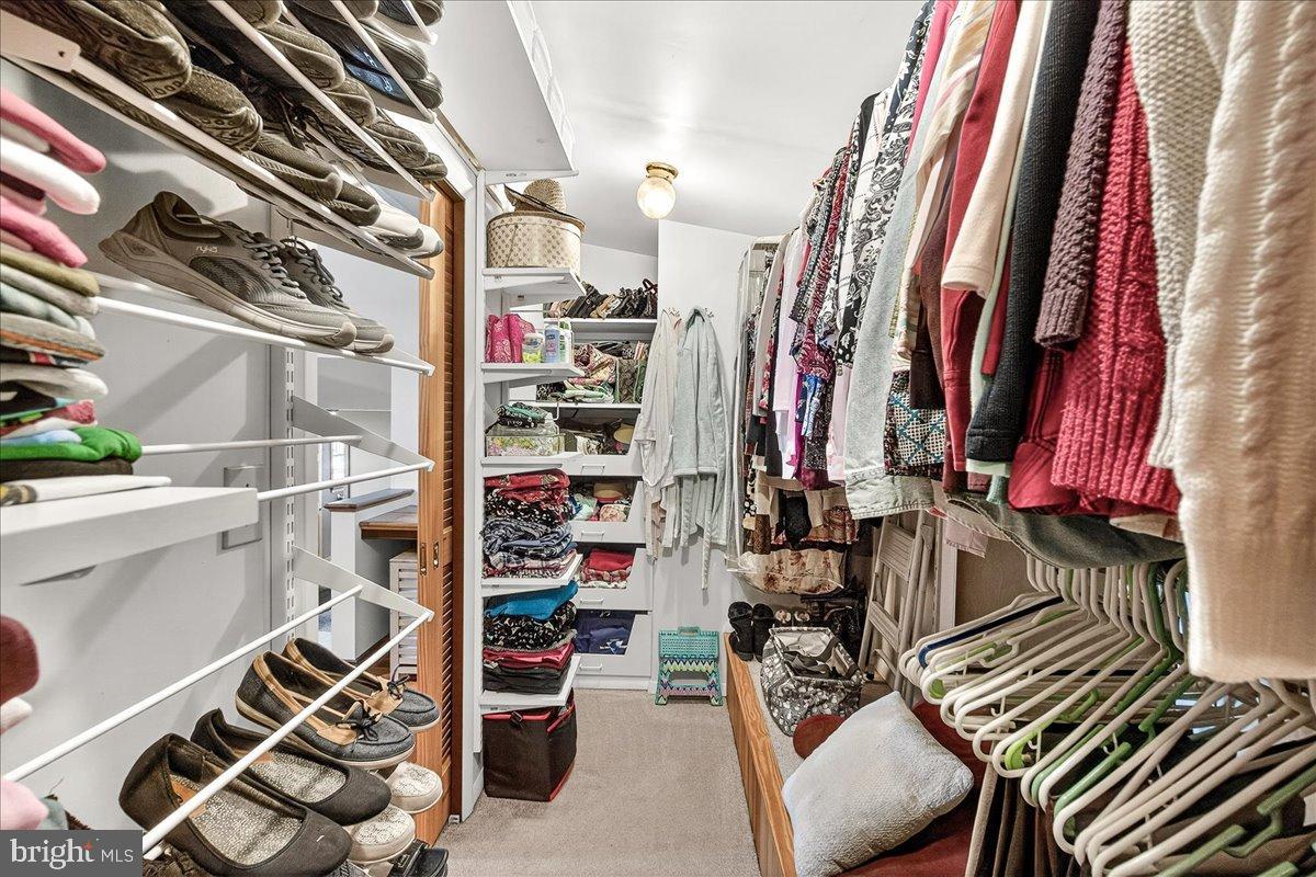 FARMBROOK - Residential