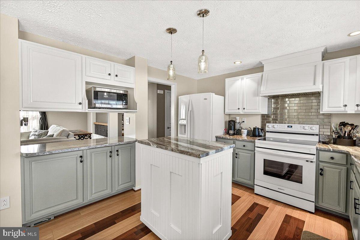 FARMBROOK - Residential