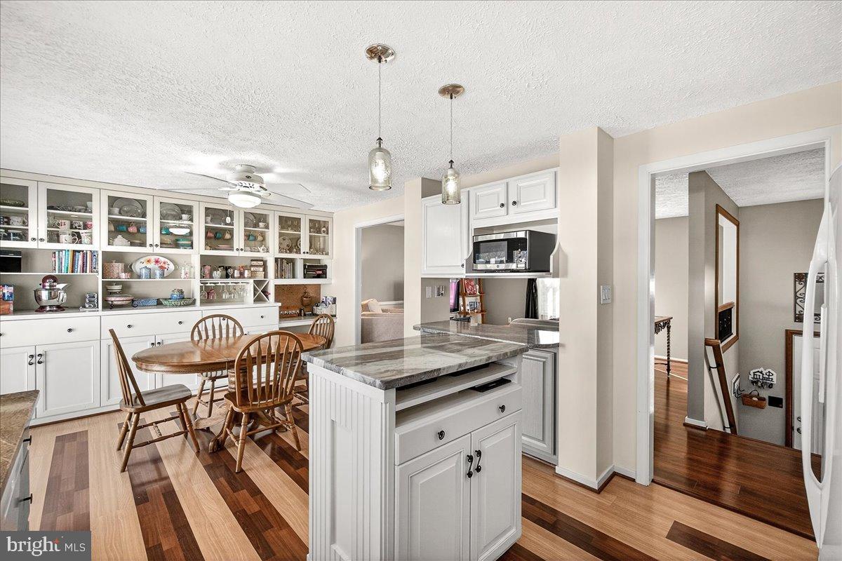 FARMBROOK - Residential