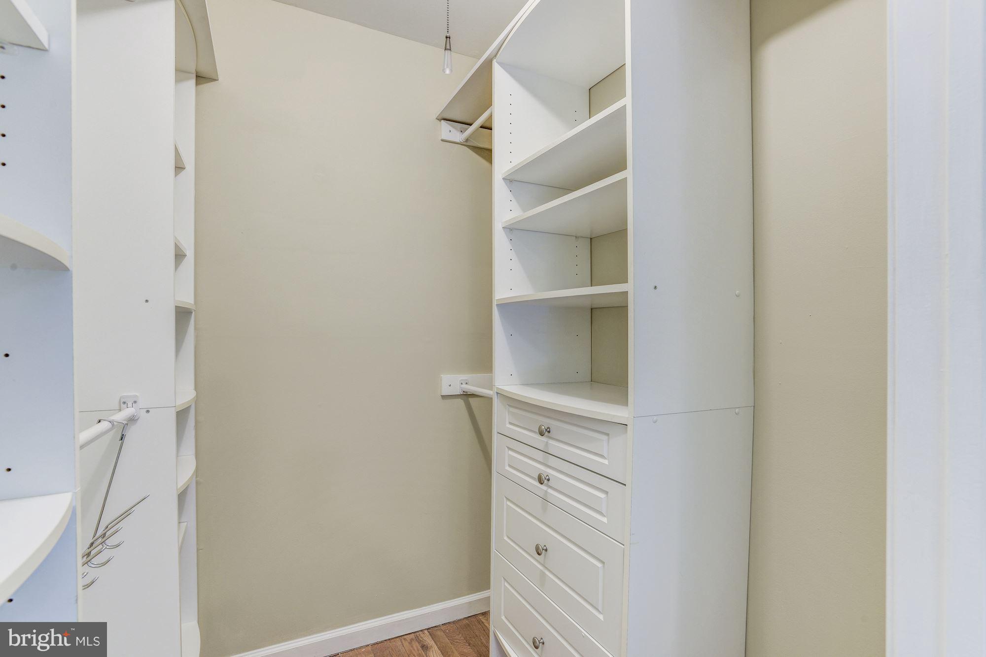 CHARLESTOWN - Residential