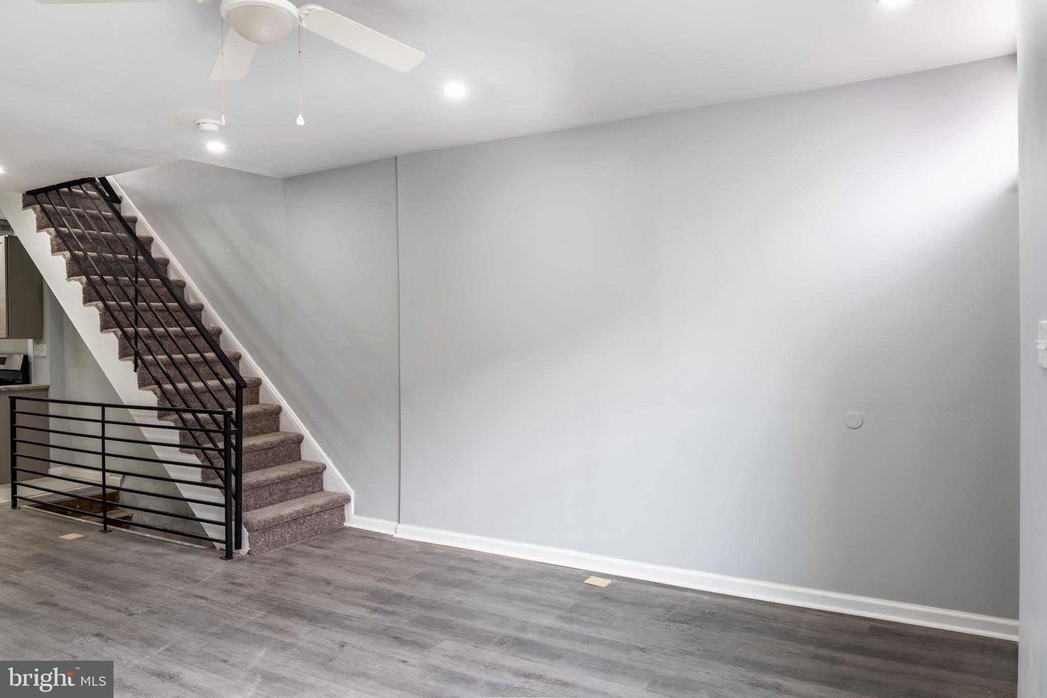 POINT BREEZE - Residential