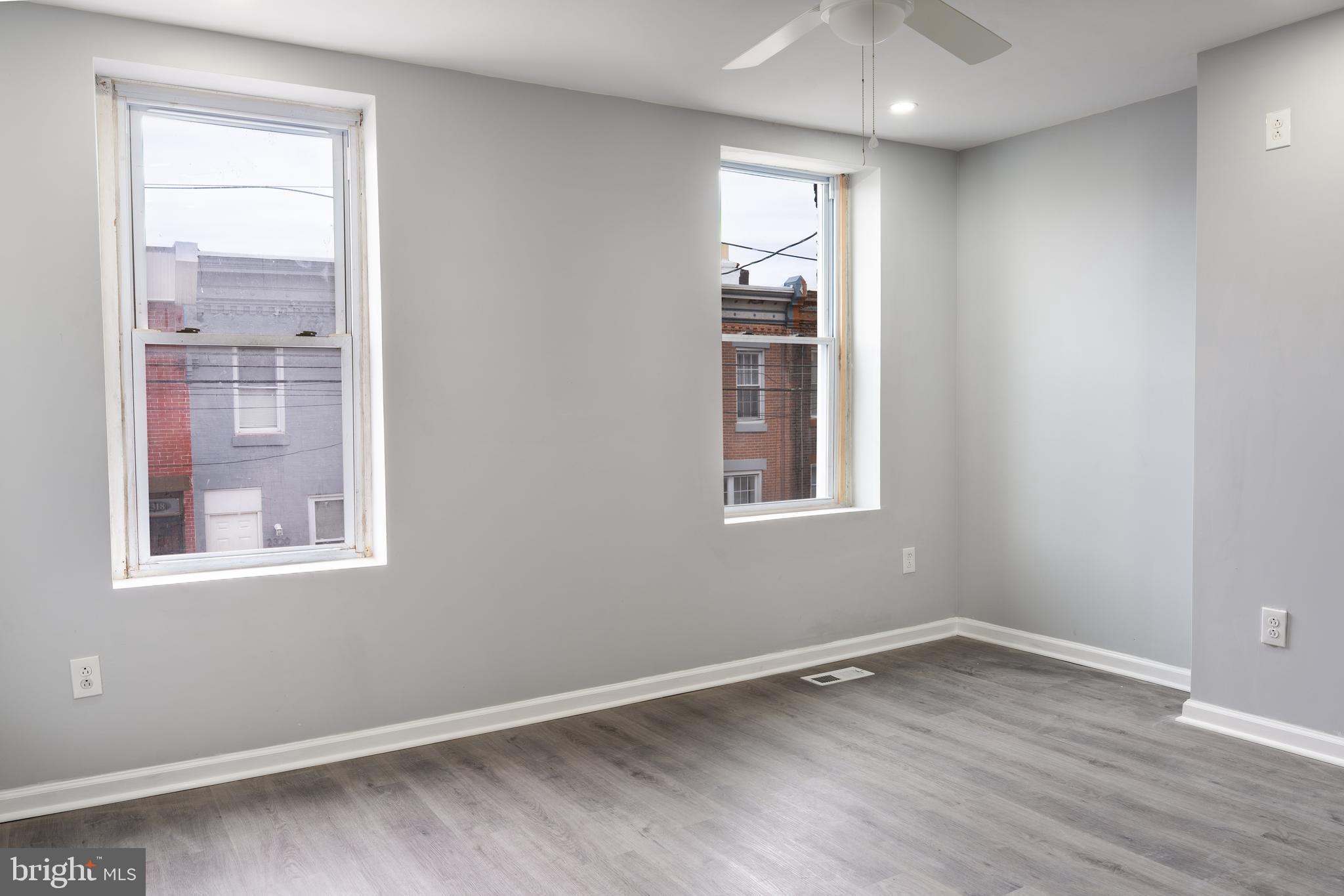 POINT BREEZE - Residential