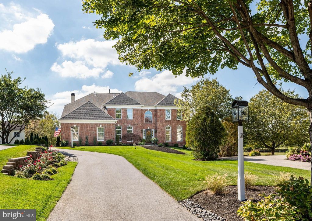Photo of 606 Muirfield Court, BERWYN, PA 19312 (MLS # PACT2111768)
