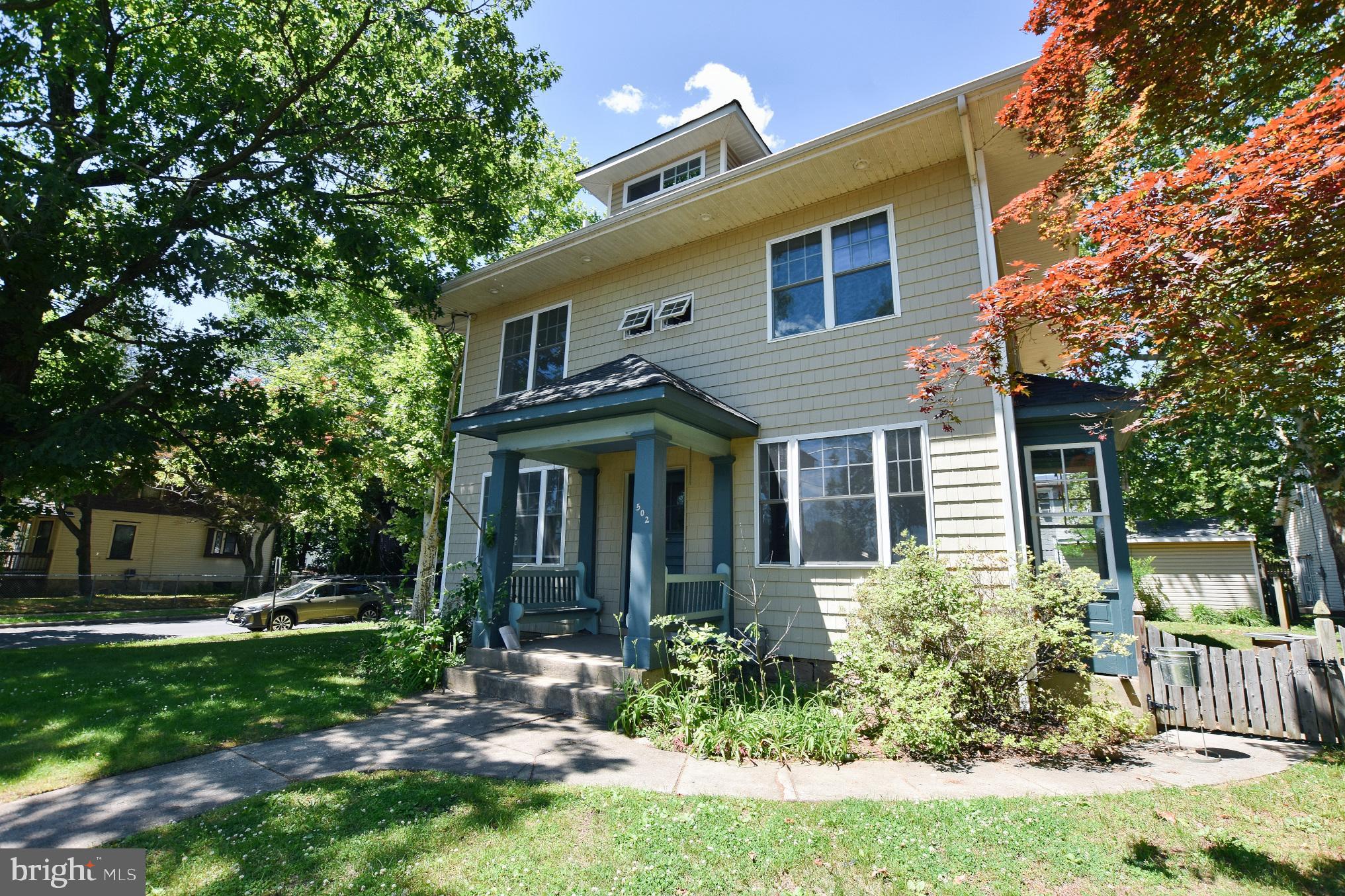 502 BURLINGTON AVENUE