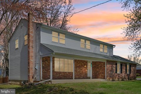 970 VALLEY ROAD WARRINGTON PA 18976