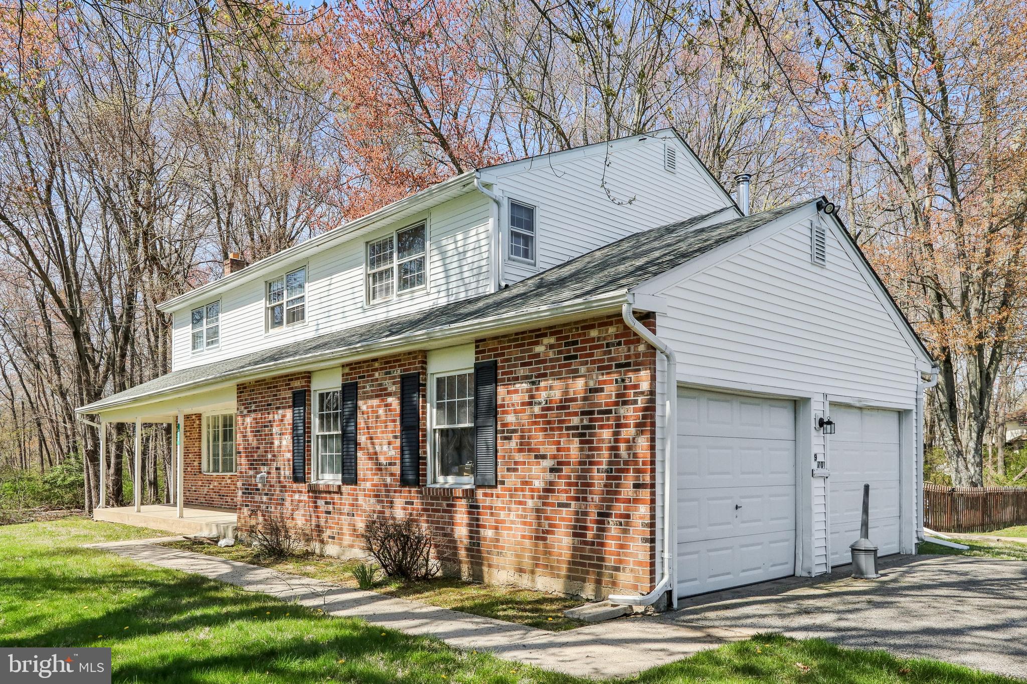 970 VALLEY ROAD