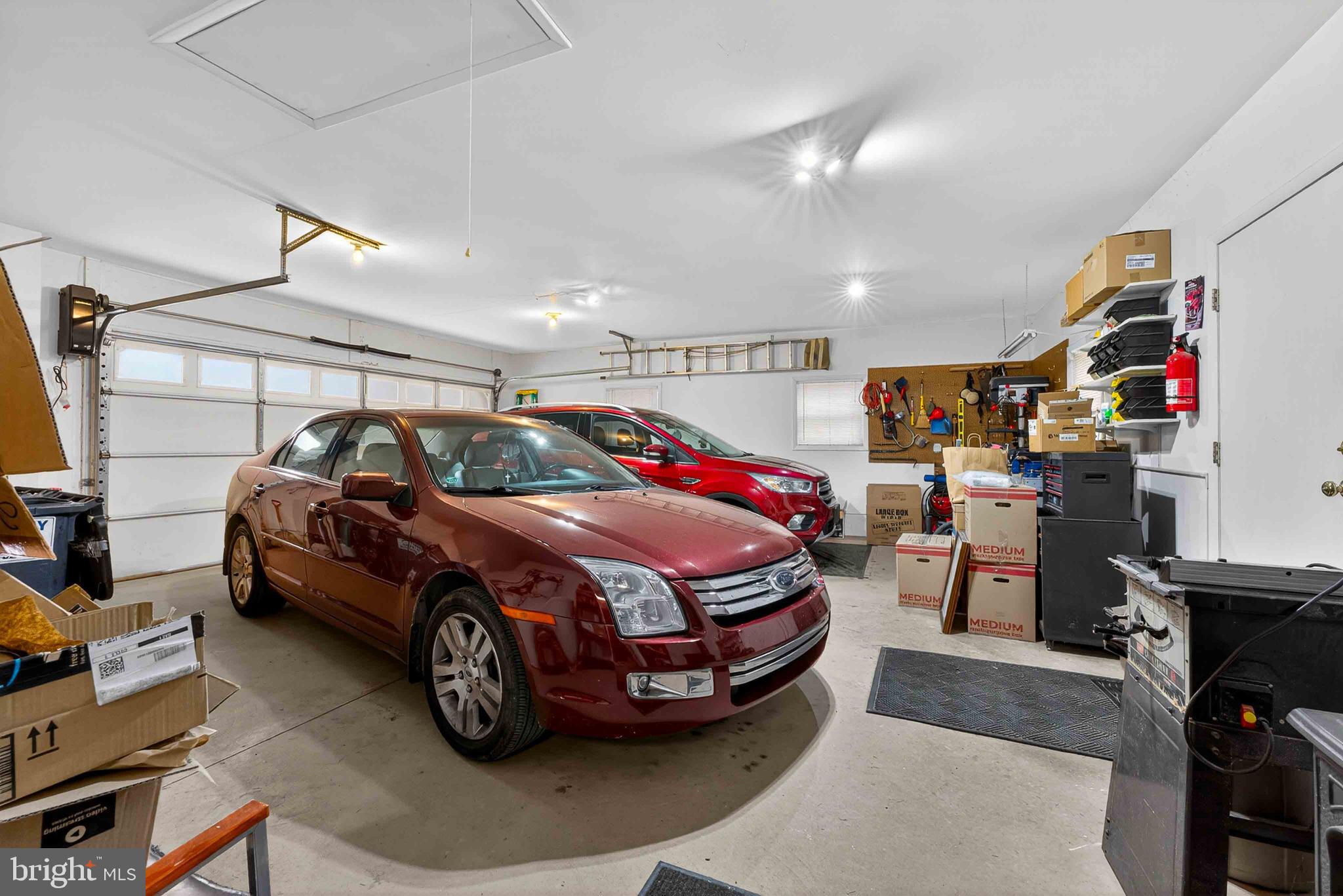 GREENWOOD ACRES - Residential