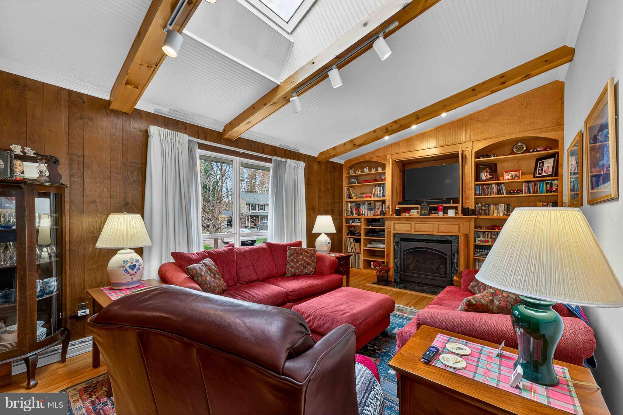 GREENWOOD ACRES - Residential