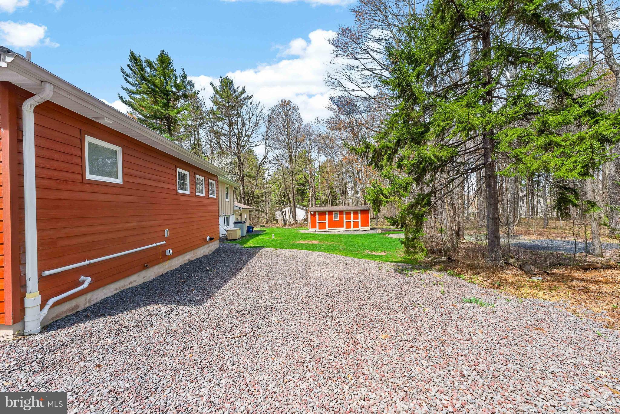 GREENWOOD ACRES - Residential