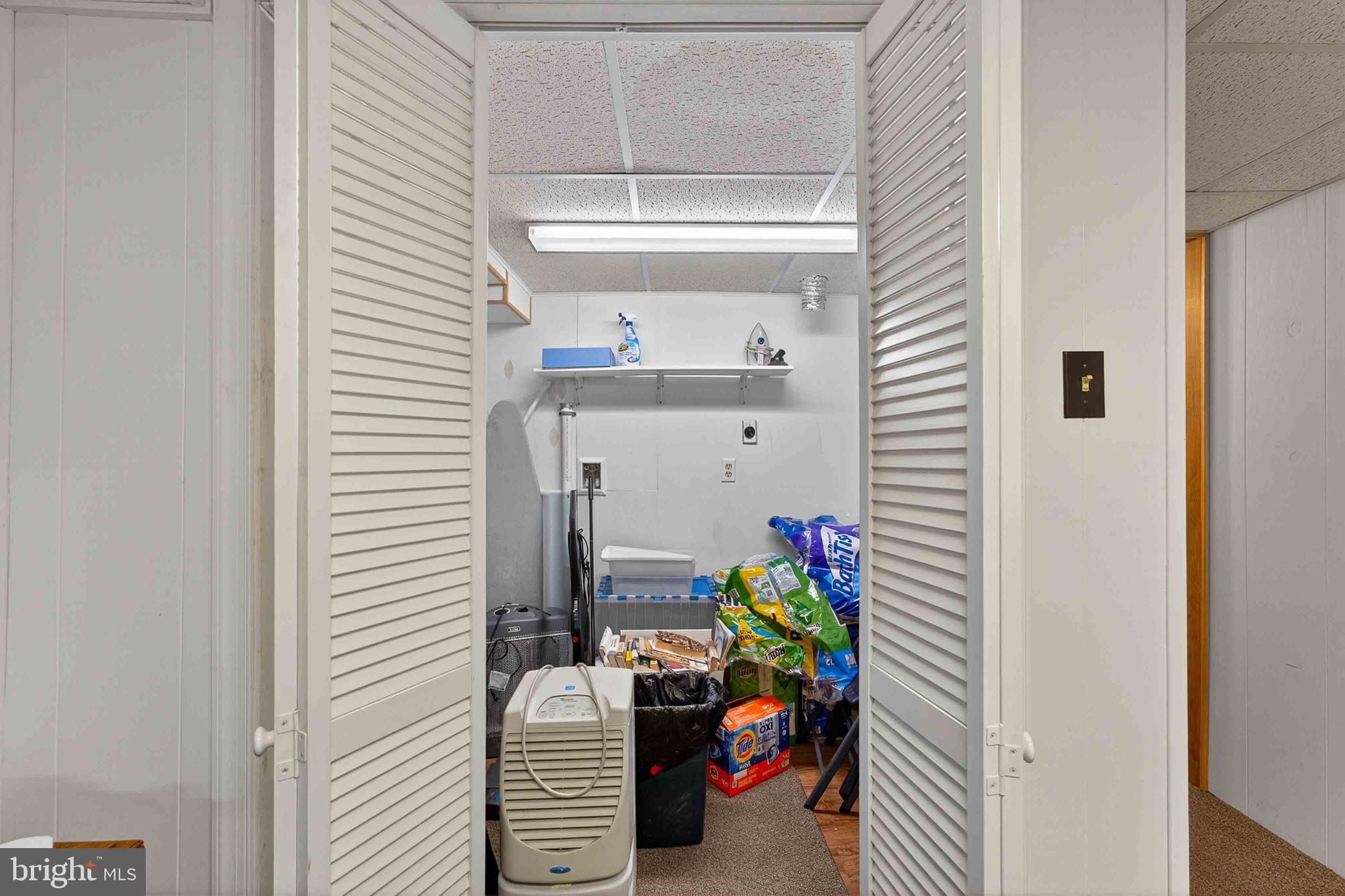 GREENWOOD ACRES - Residential