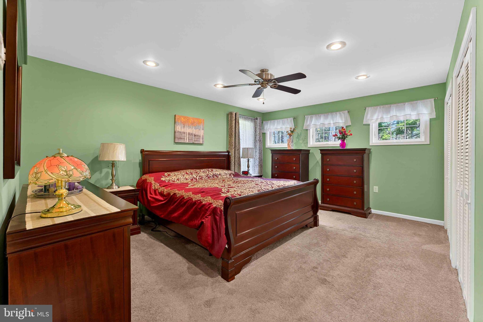 GREENWOOD ACRES - Residential