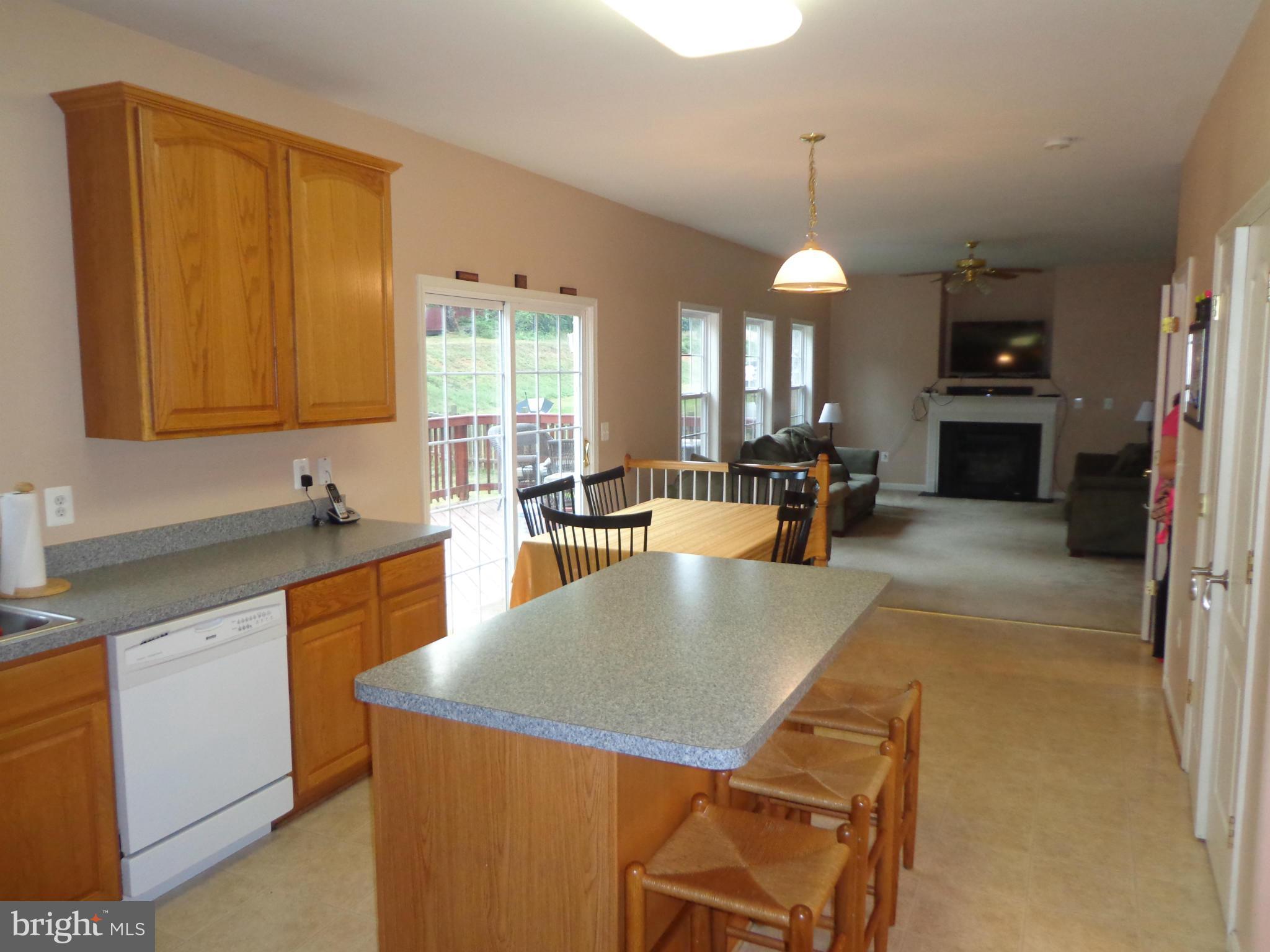 REDWOOD LAKES - Residential