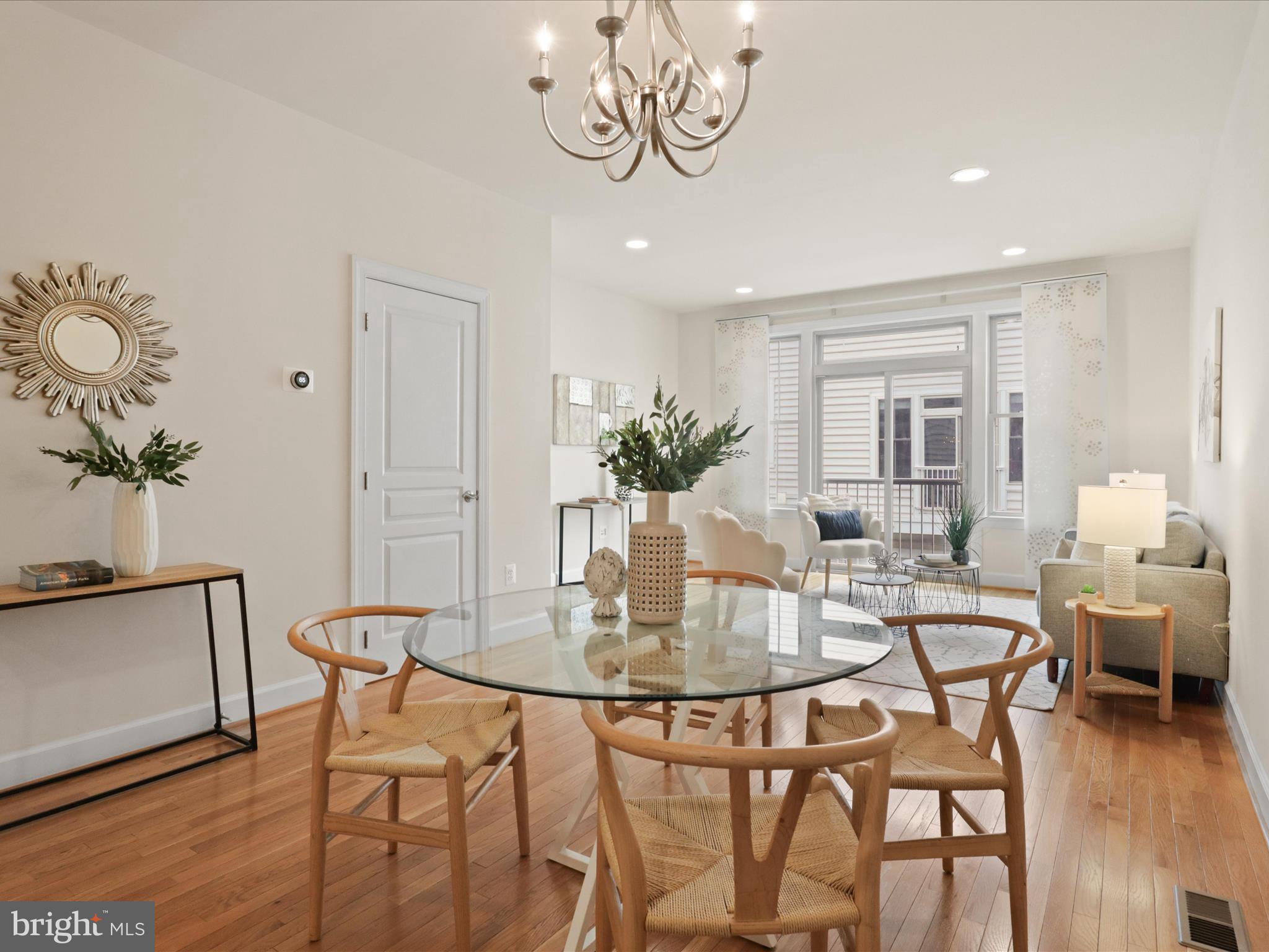 SHIRLINGTON CREST - Residential