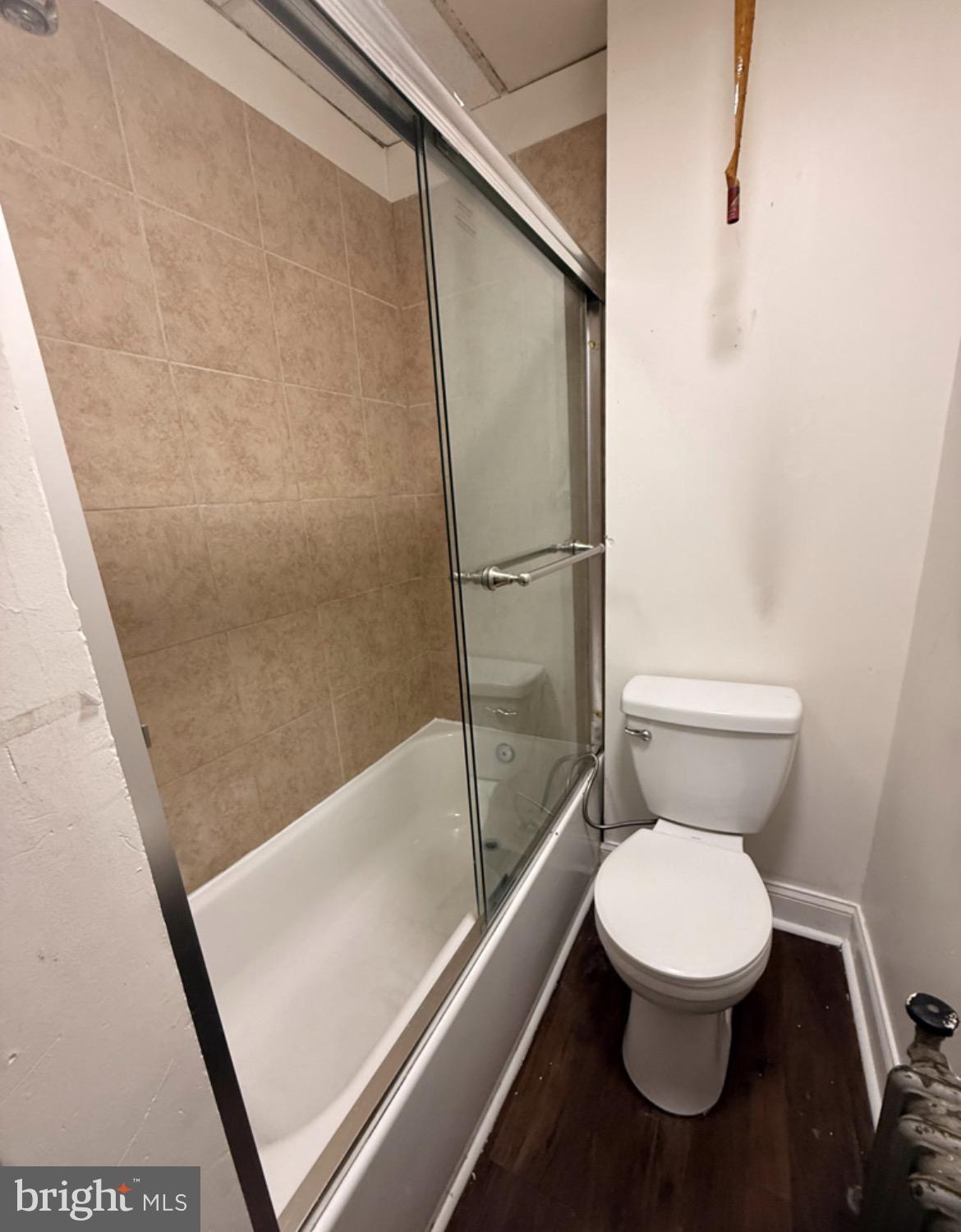 ELWOOD PARK - Residential